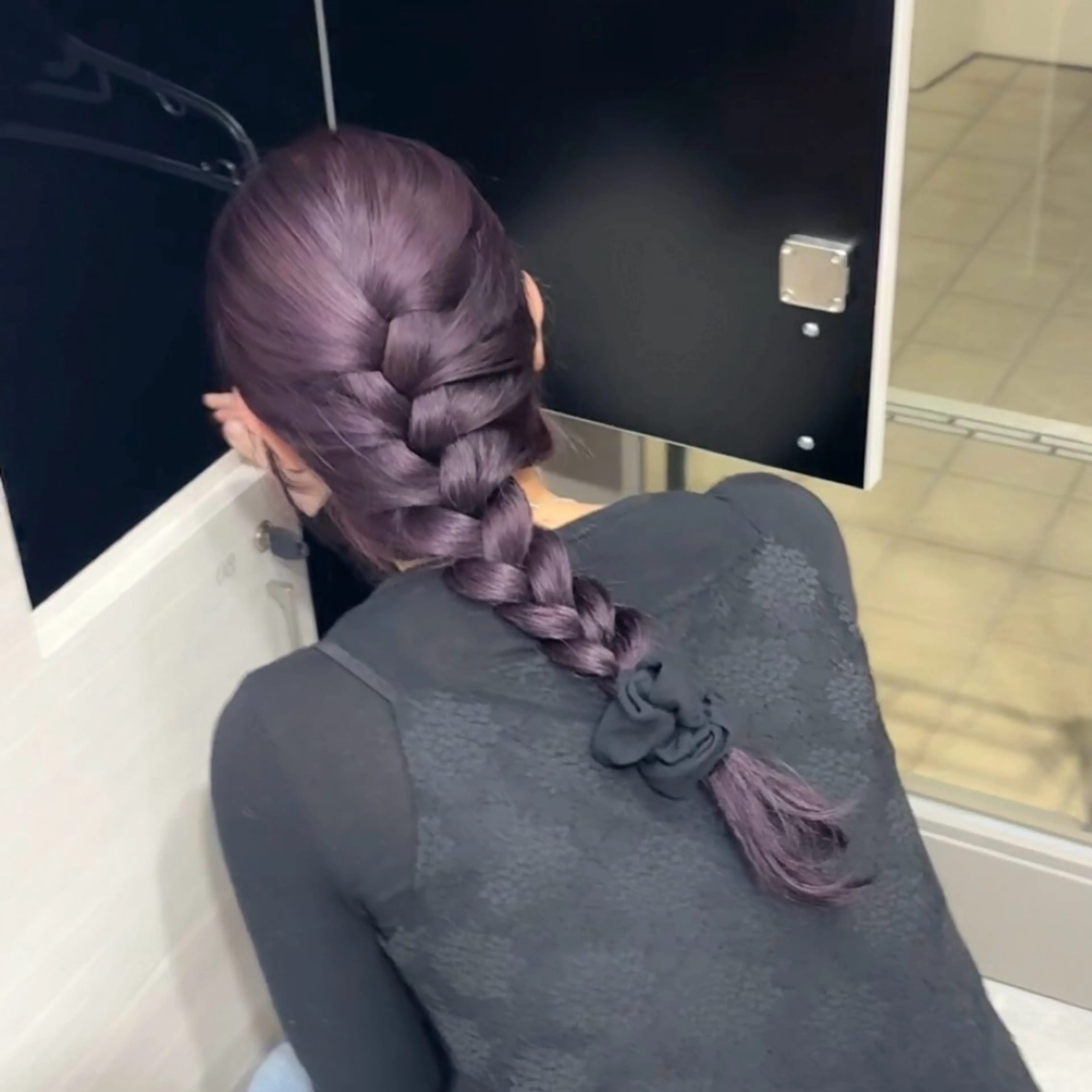 ロング カラー ブリーチ ラベンダーカラー ヘアカラー The Path ARENのヘアスタイル