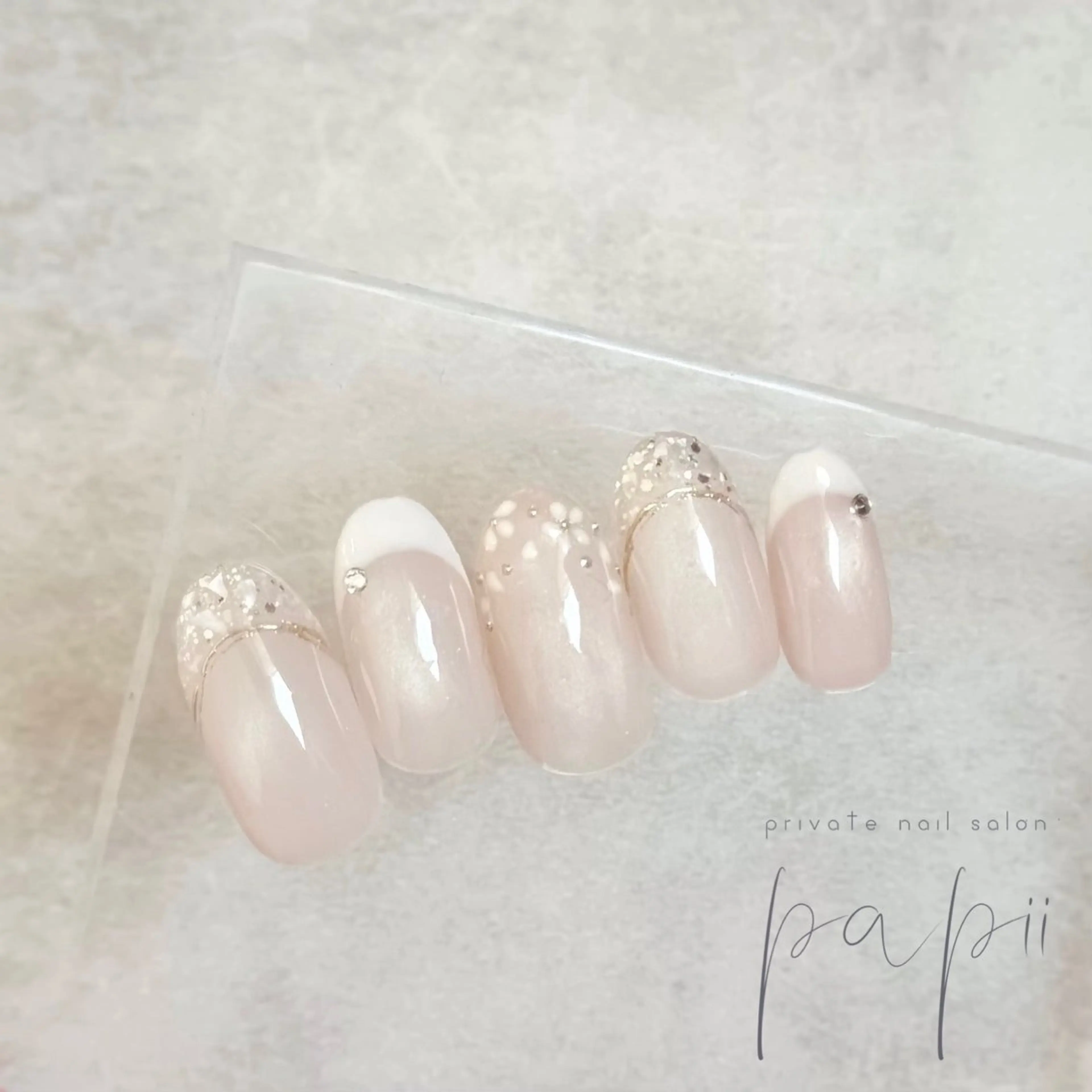 ネイル フレンチネイル マグネットネイル ハンドネイル private nail salon papii所属・papii☆ kurodaのネイルデザイン