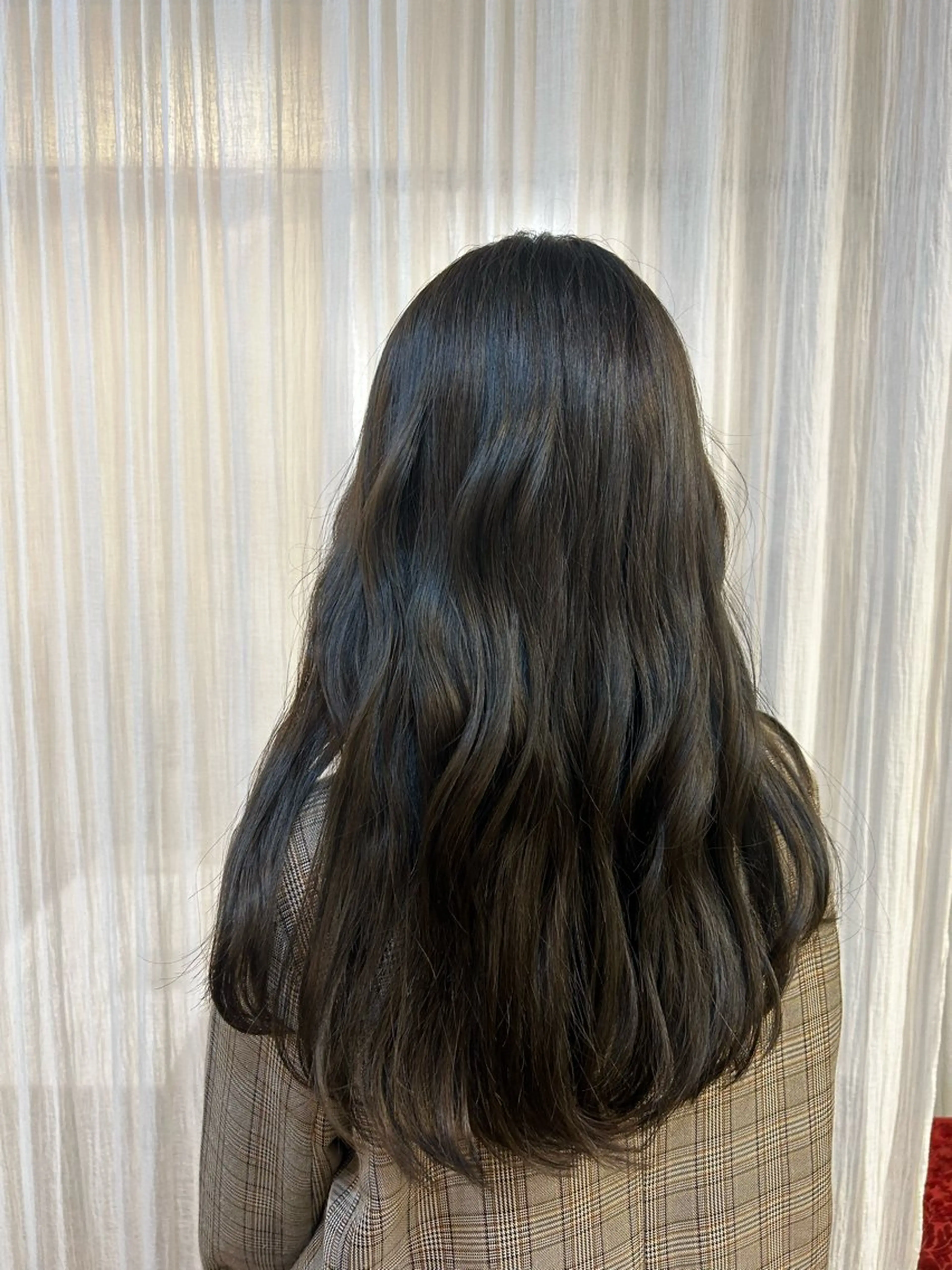 ロング Masaki ブリーチカラーのヘアスタイル