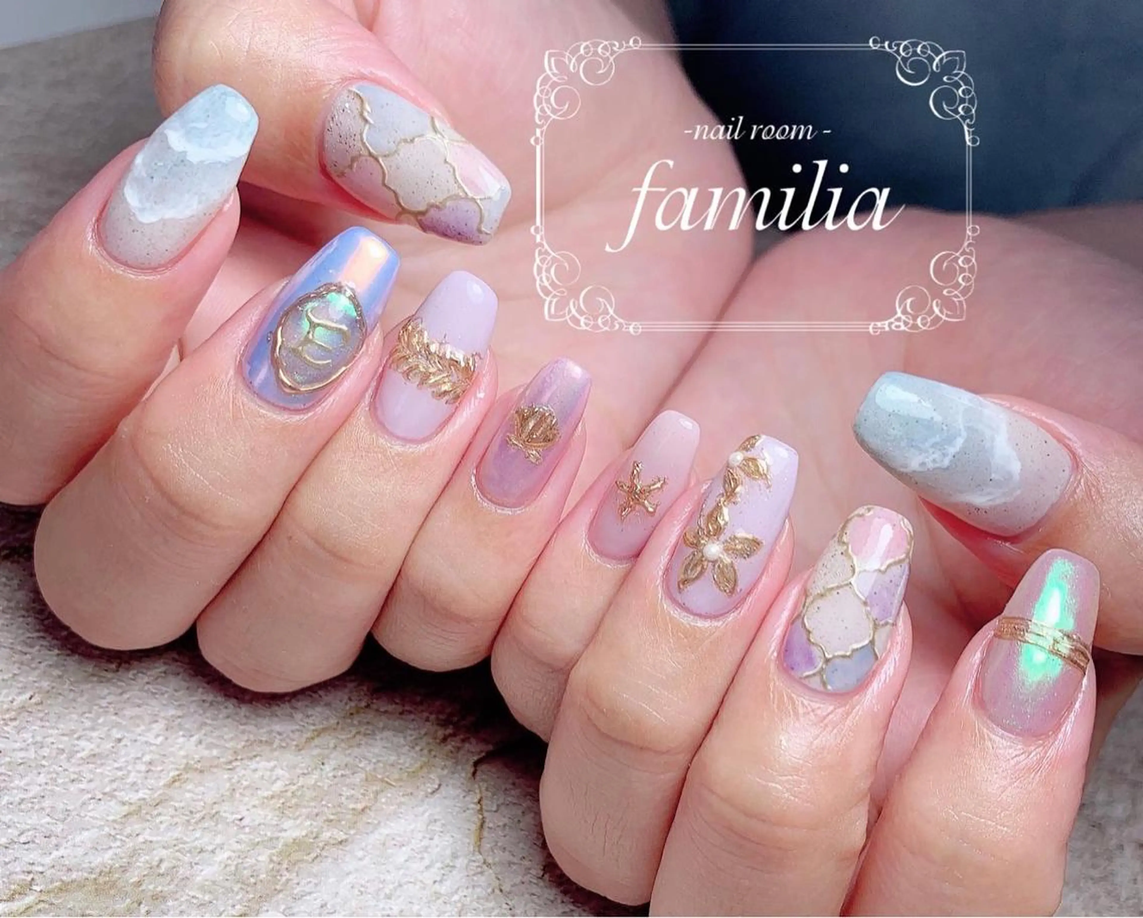 ネイル ハンドネイル -nailroom- familiaのネイルデザイン
