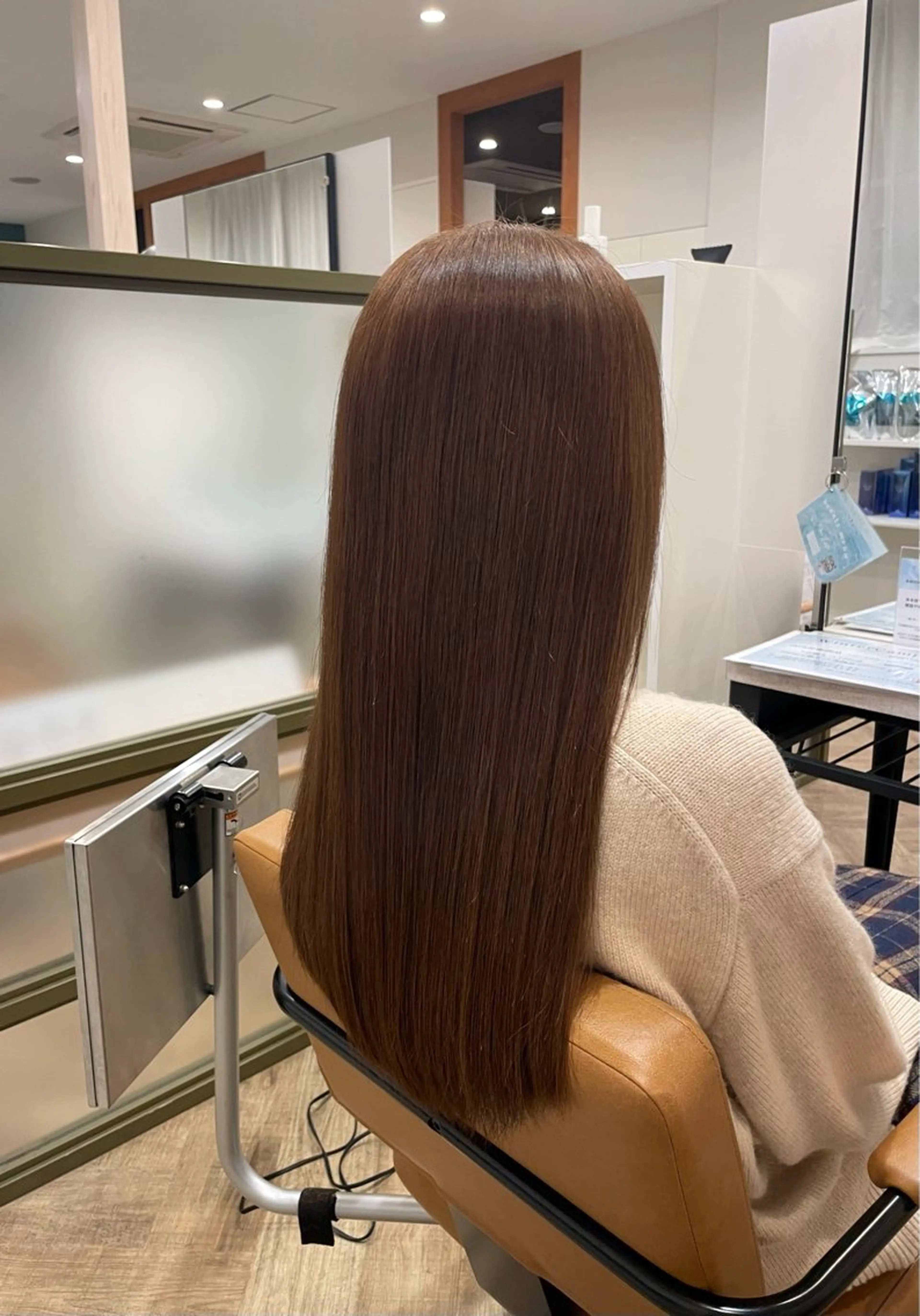 ロング Plus lib 伊東 美咲のヘアスタイル