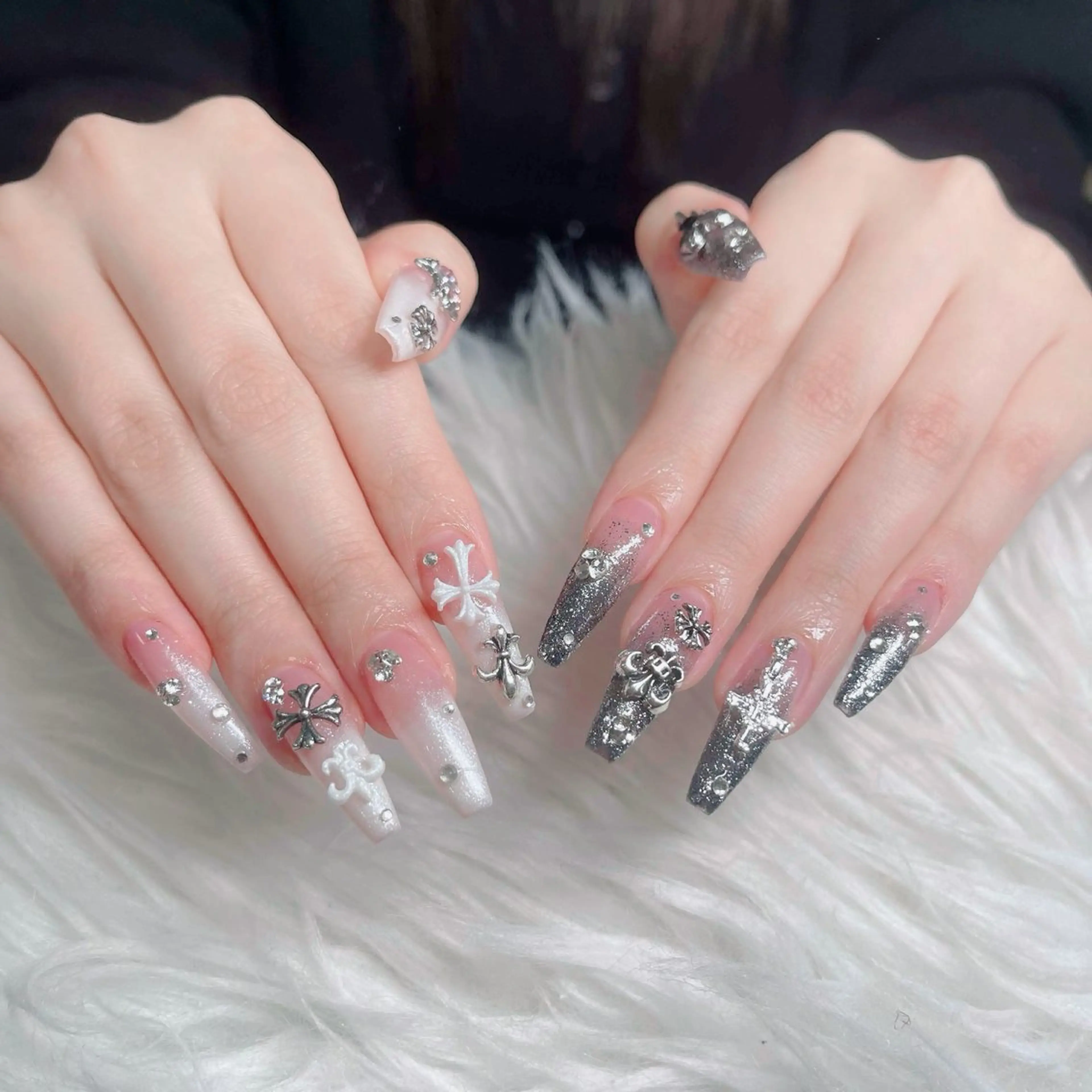 ネイル フットネイル フレンチネイル グラデーション 韓国ネイル ロングネイル ハンドネイル Hani Nail Salonのネイルデザイン