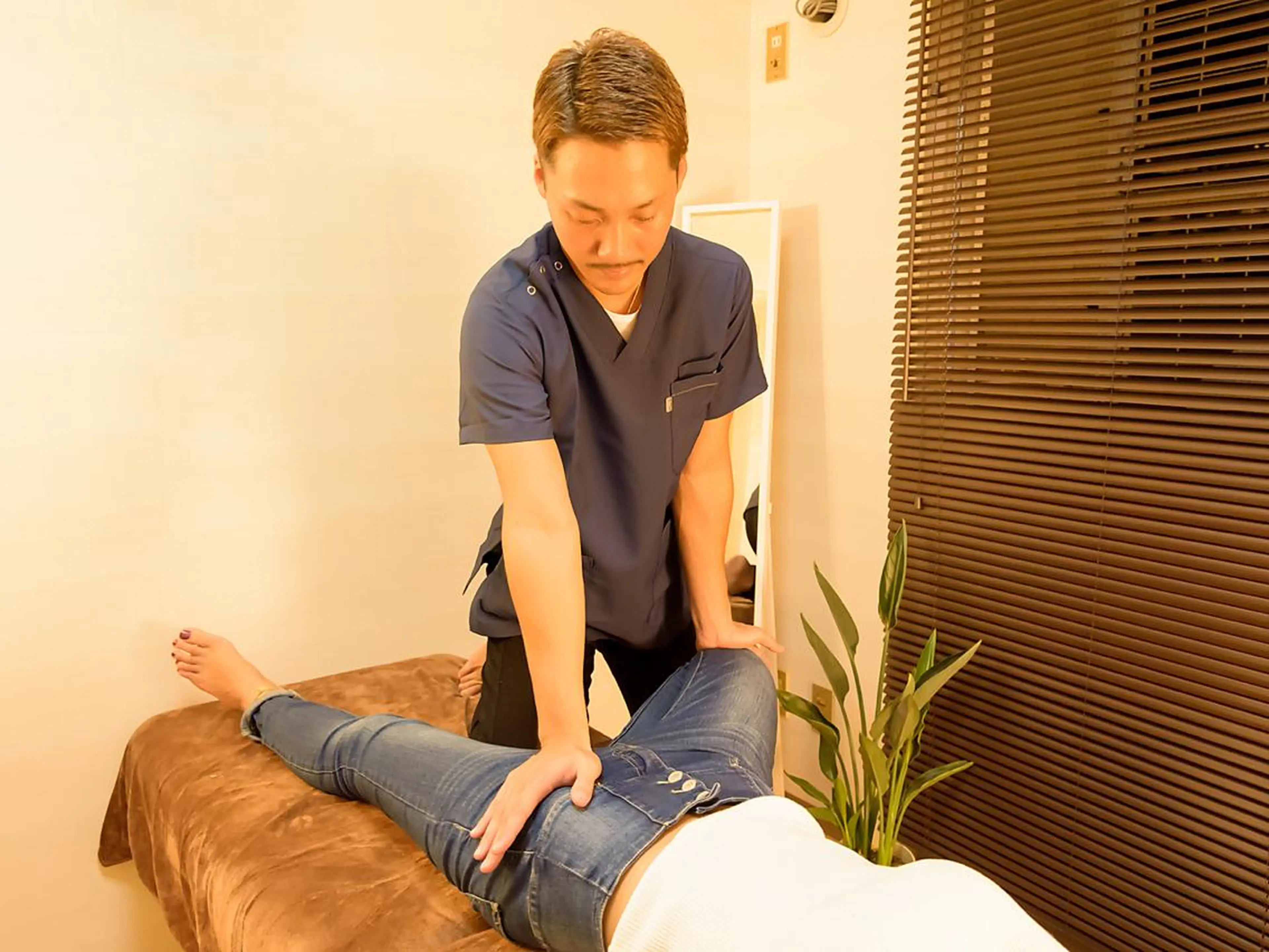 【モデルのようなすらっとした脚に】🎀超絶技★立体頭蓋骨小顔矯正+美脚矯正【O脚orX脚】+骨盤矯正の写真