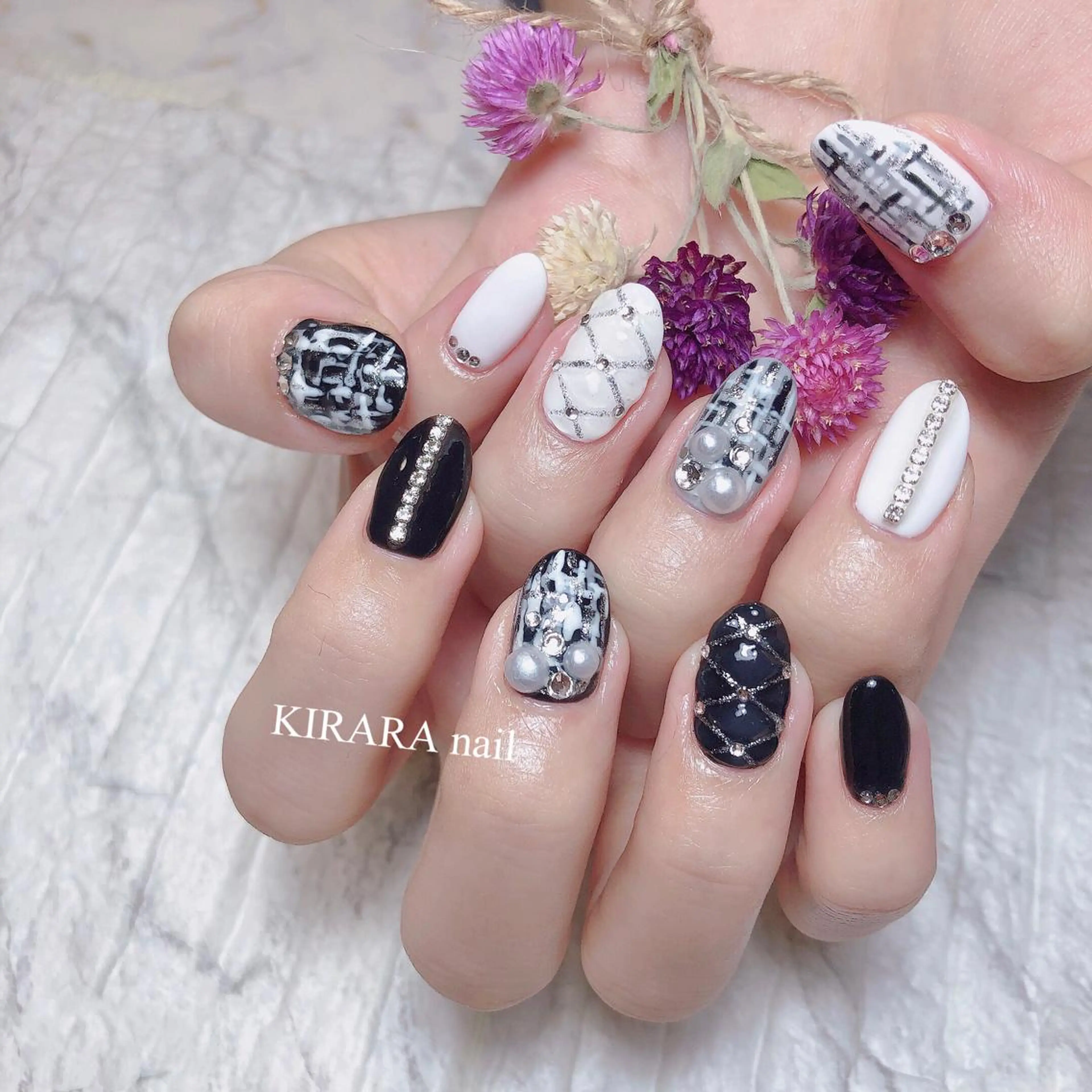 持ち込みデザイン(アート ​〜​10本)、(オフ込み)【ホットタオル&ハンドマッサージ5分サービス】の写真