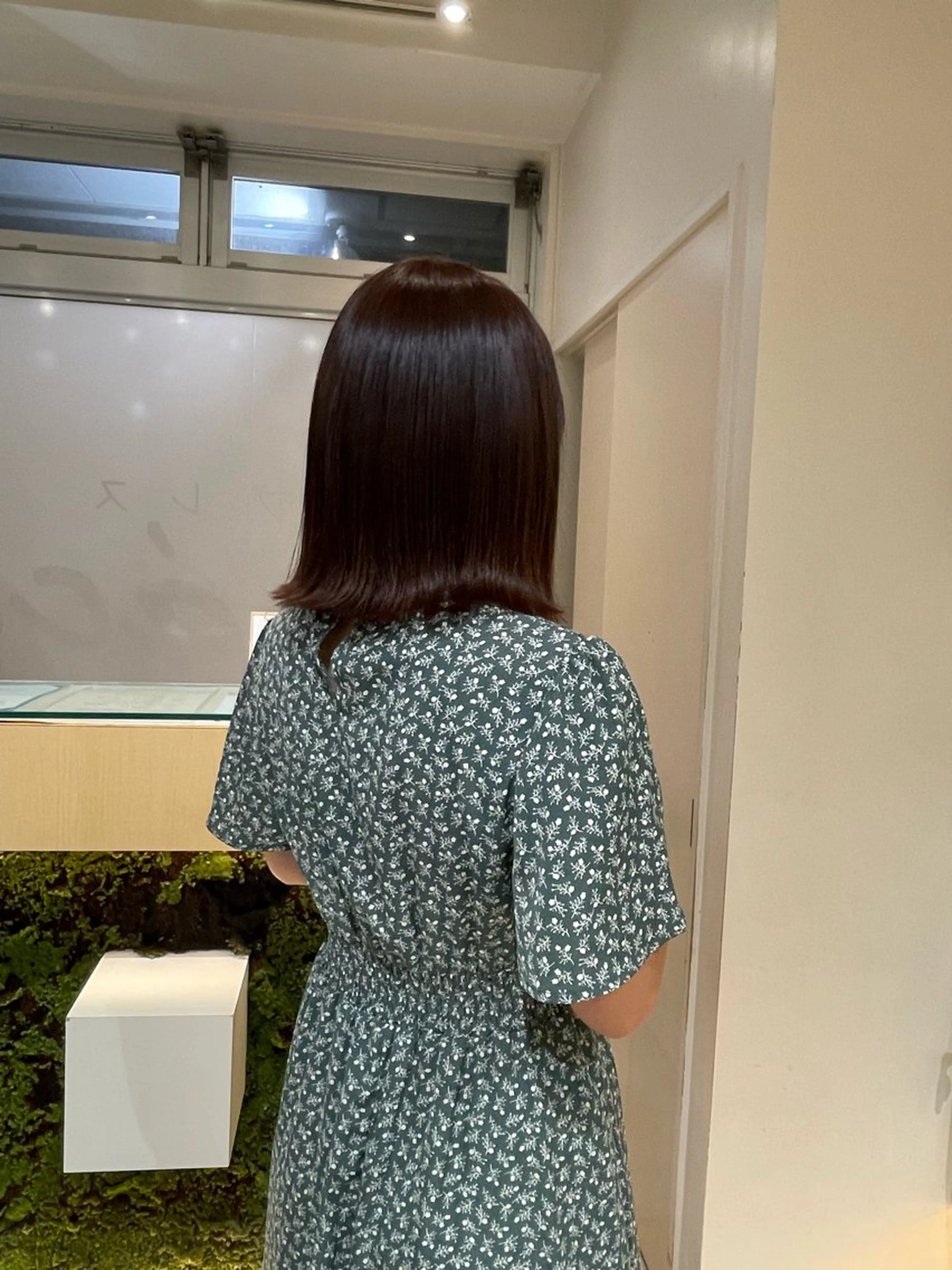 カラー 斧 海音のヘアスタイル