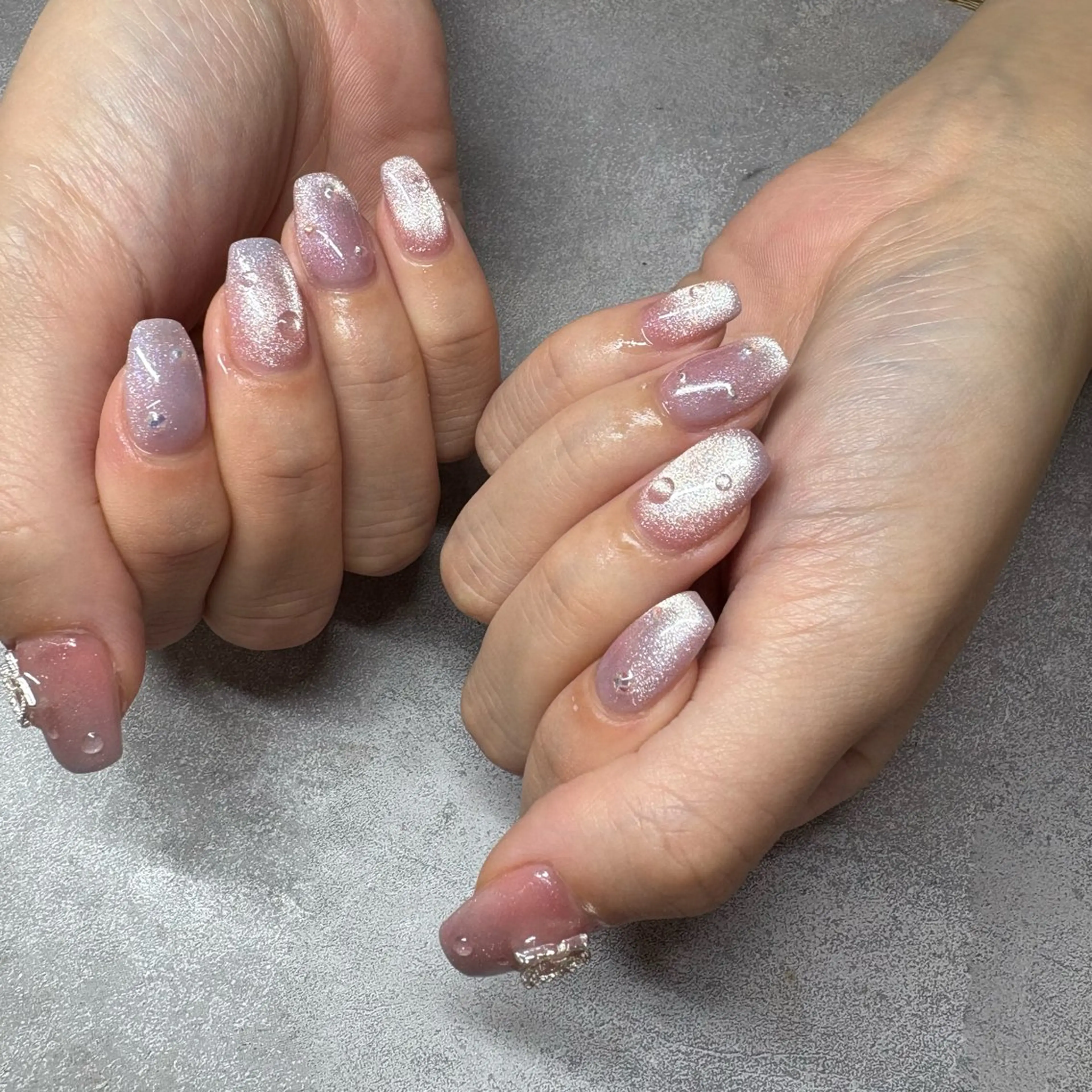 ネイル アンリッシュ新宿店 kousakaのネイルデザイン