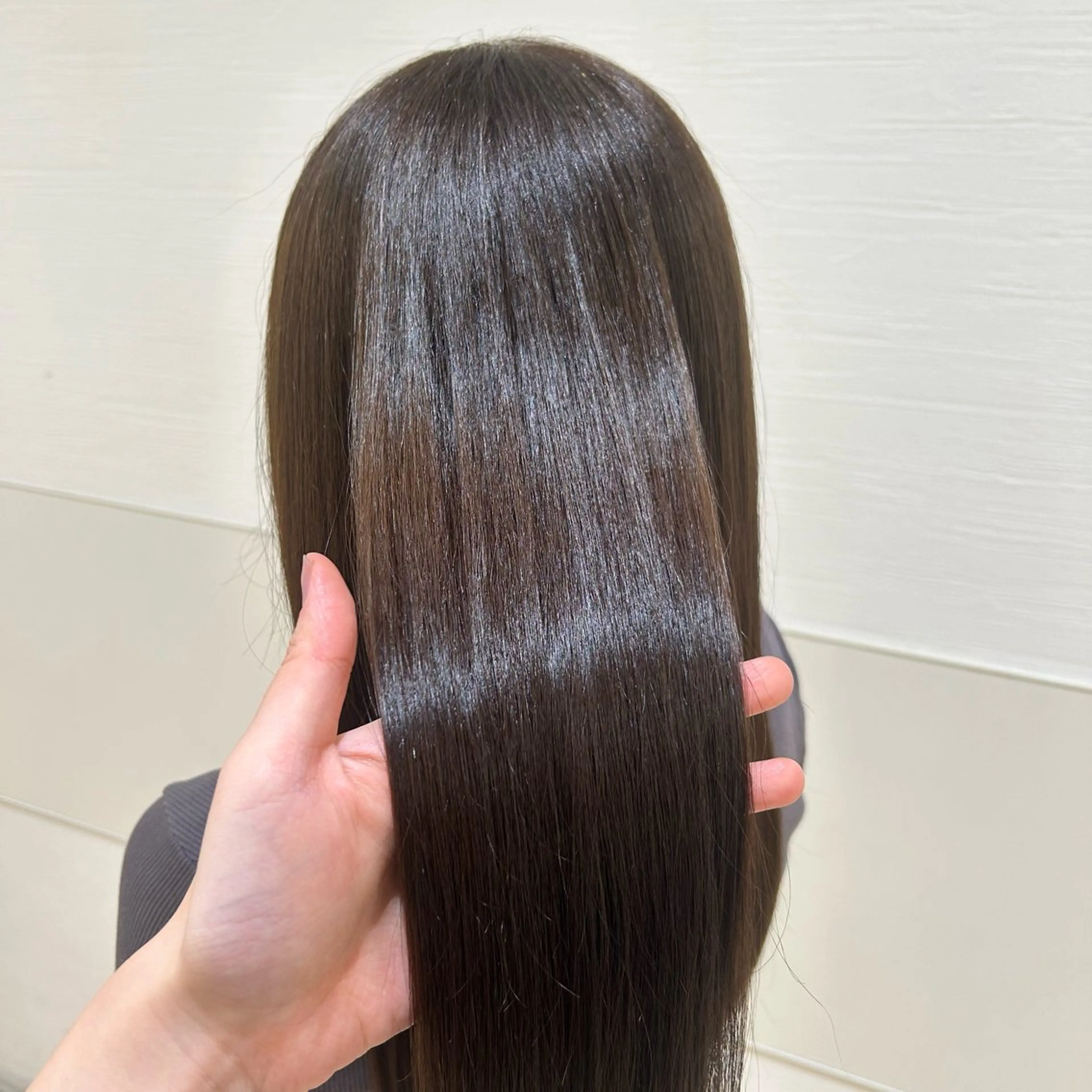 【12月3人限定✨️】カット+ワンカラー+プチトリートメント付きの写真