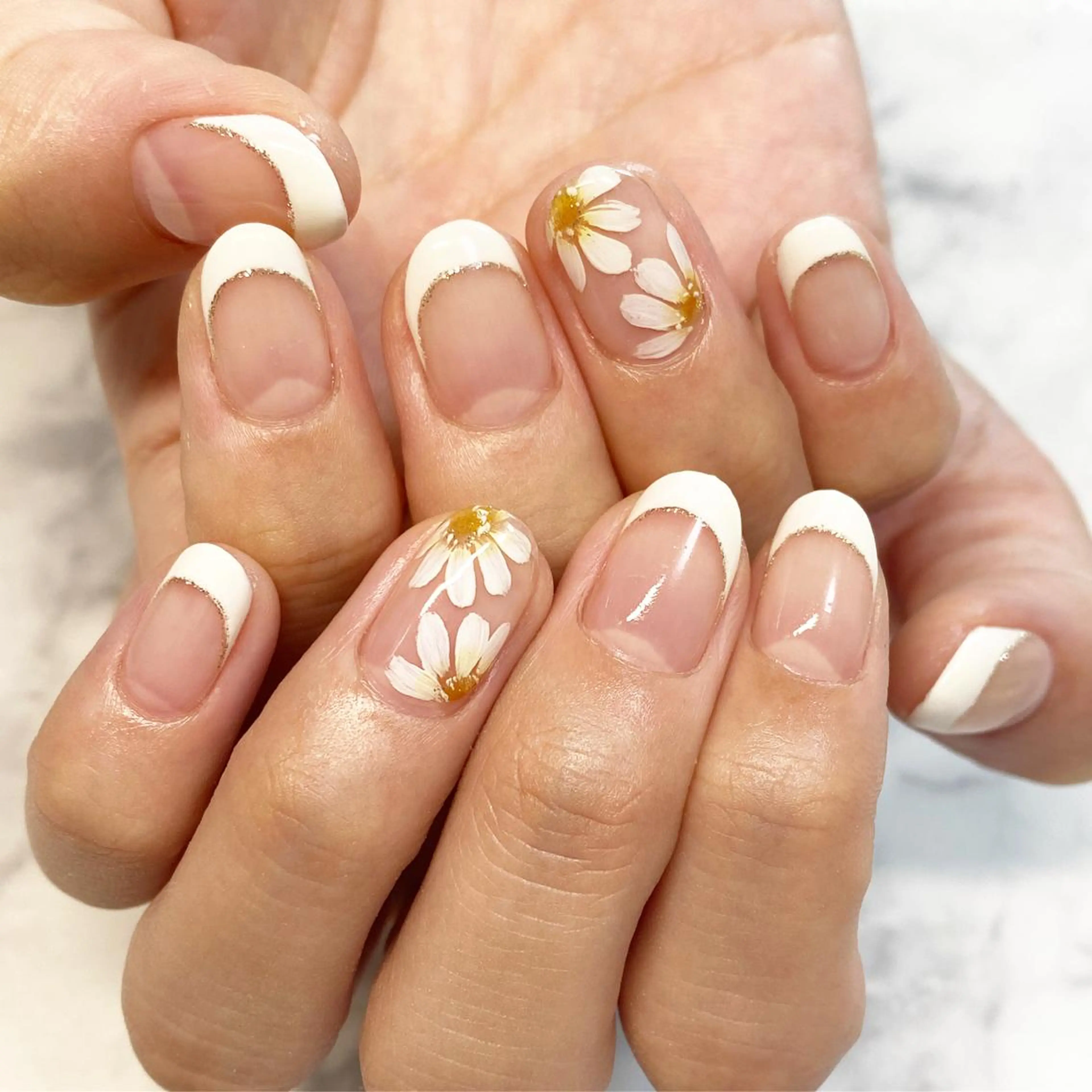 ネイル 持ち込み ハンドネイル mellow mのネイルデザイン