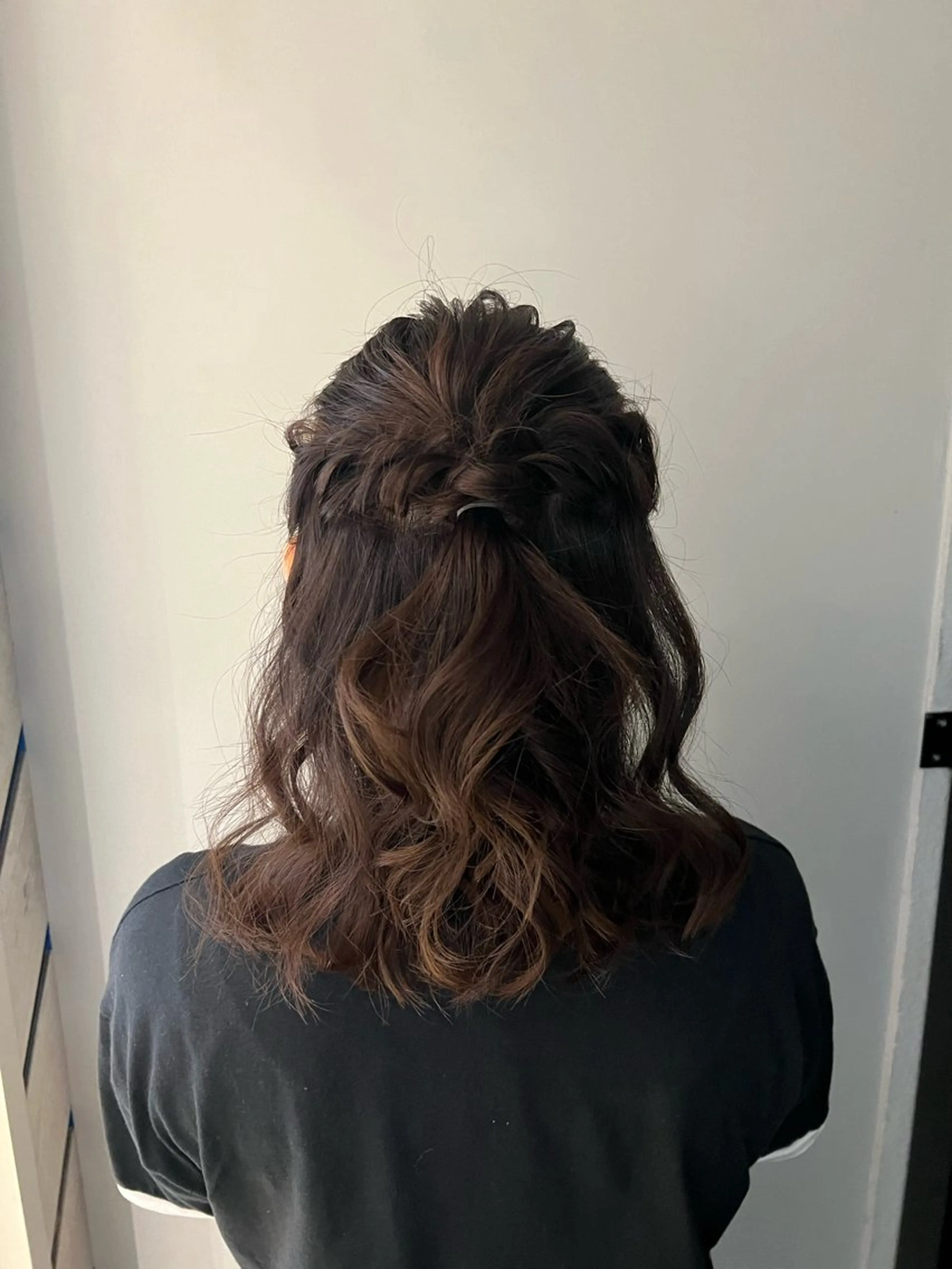 ミディアム カラー パーマ ヘアアレンジ ハーフアップ ヘアセット 🎨カラー満足度 500%💫ヅル💫のヘアスタイル