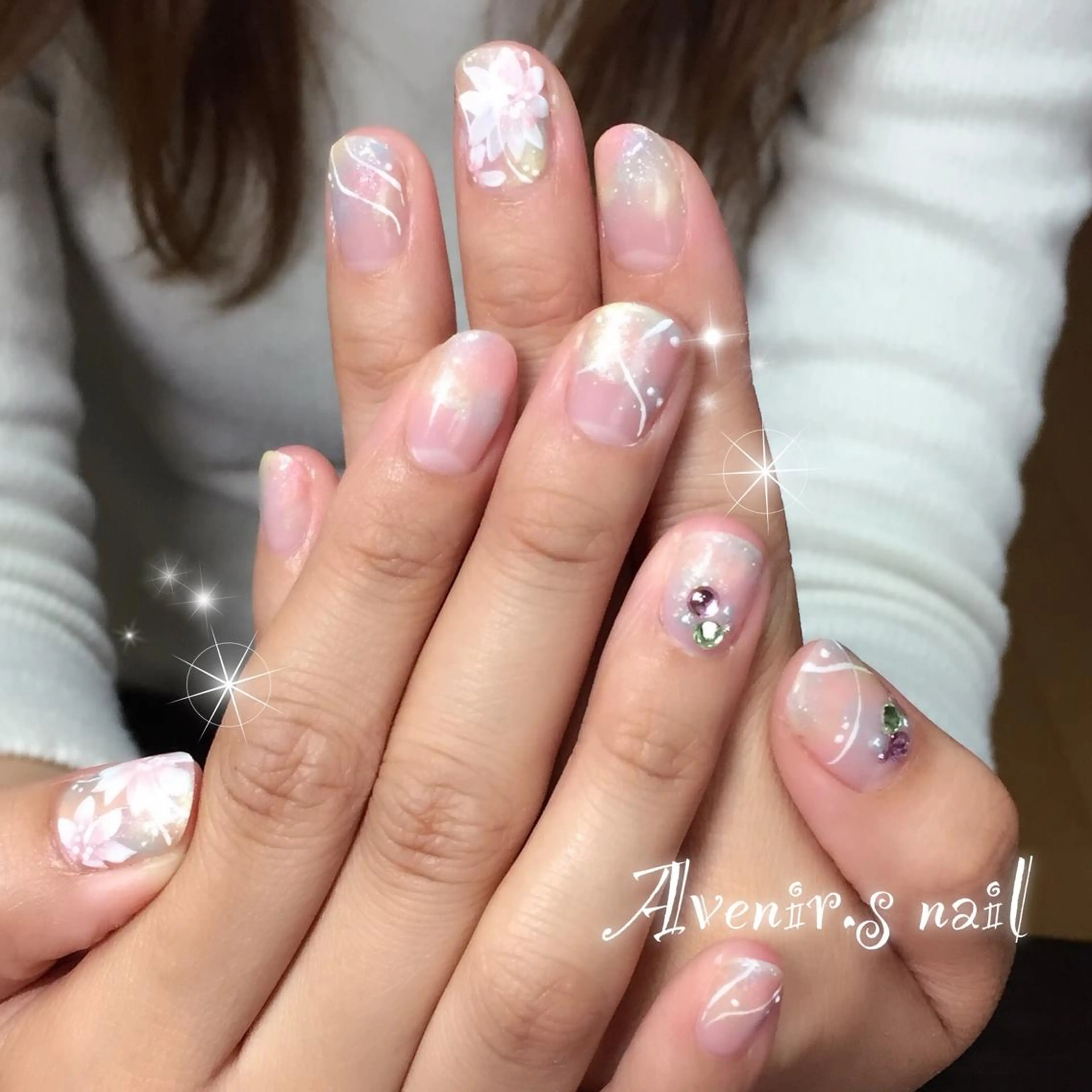 ネイル フラワーネイル ジェルネイル 春ネイル Home Salon Avenir.のネイルデザイン