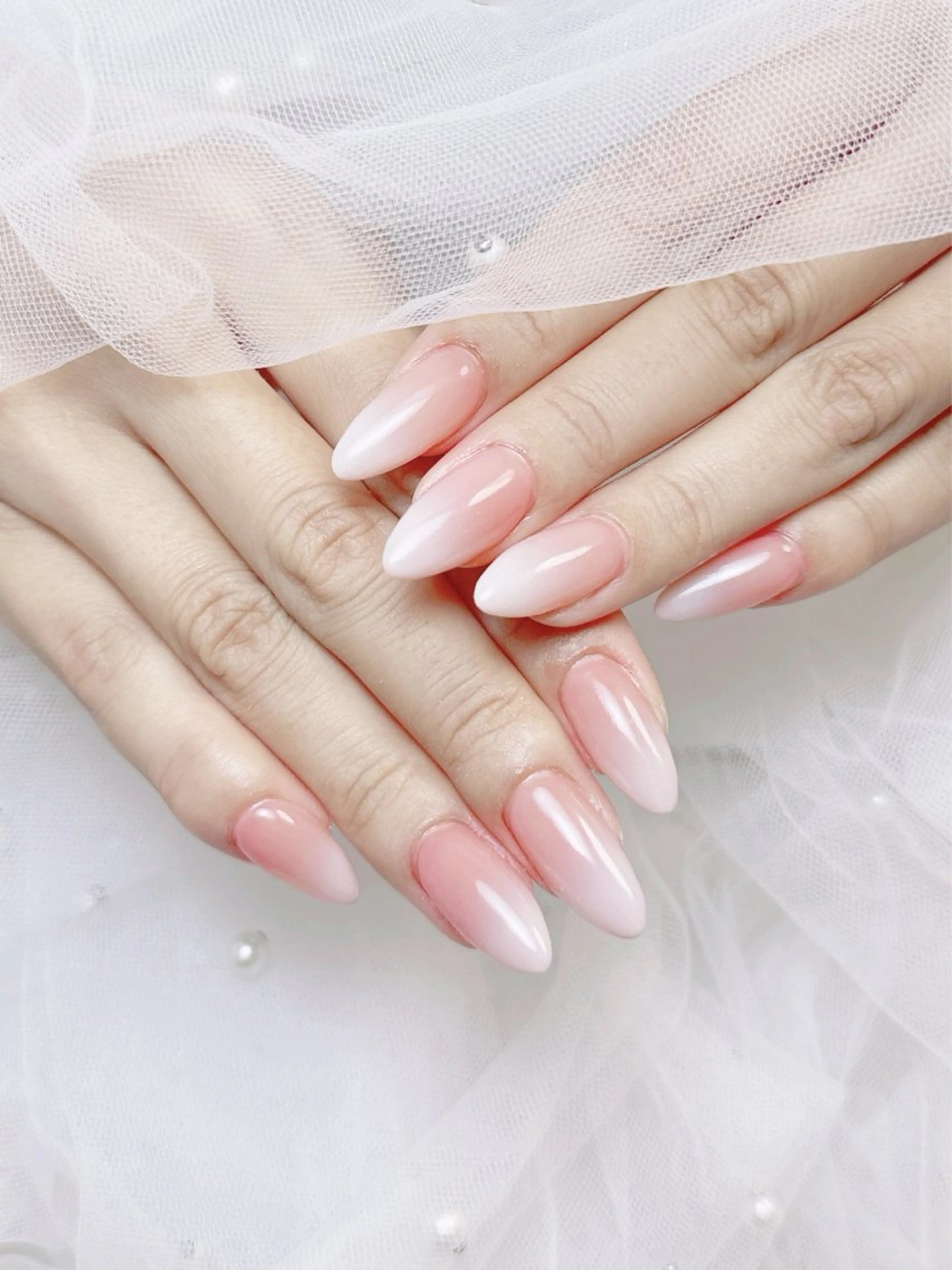 ネイル フレンチネイル ハート 韓国ネイル マグネットネイル マグネットフレンチ ハンドネイル ネイルサロン lotusのネイルデザイン