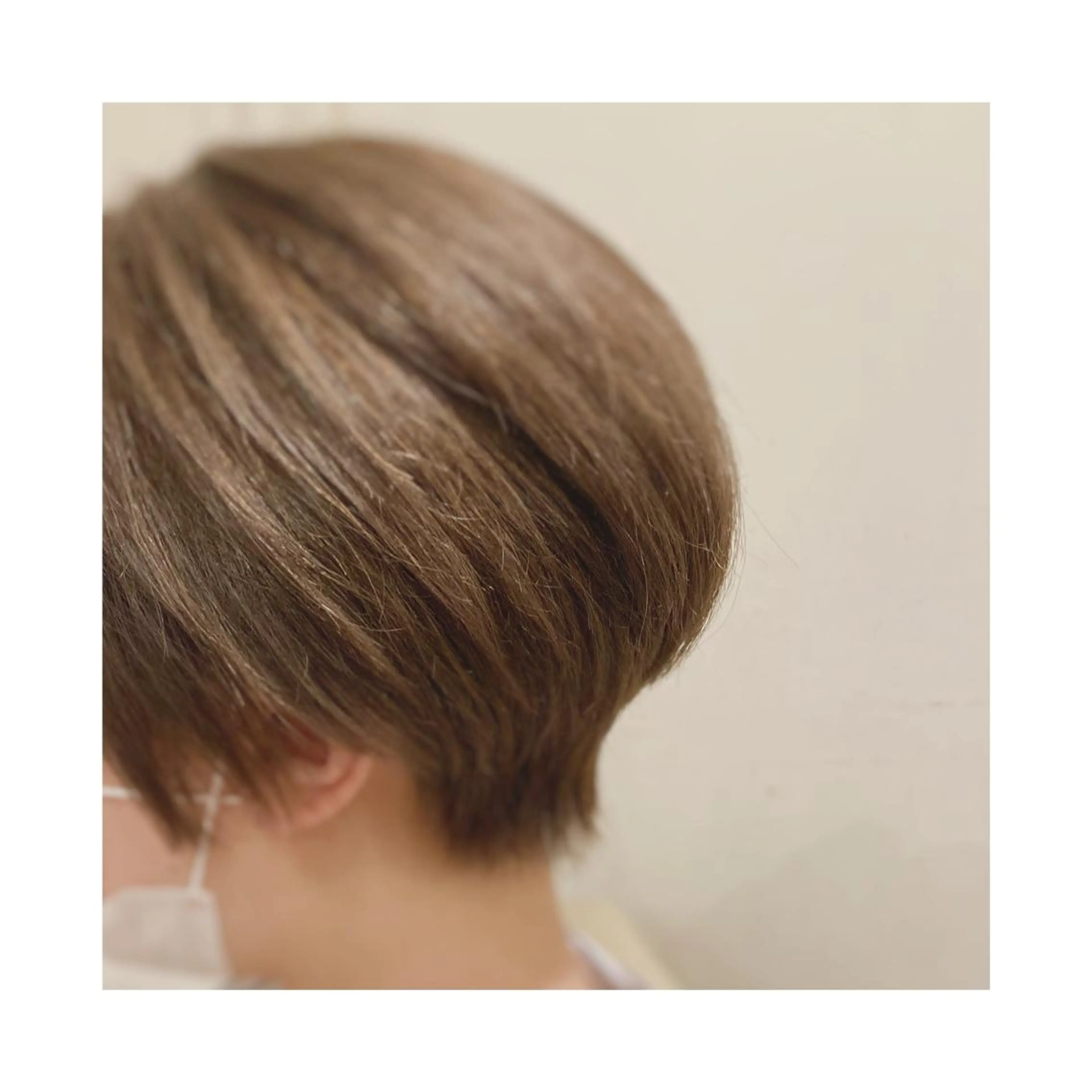 ショート カラー タカノ アツコのヘアスタイル