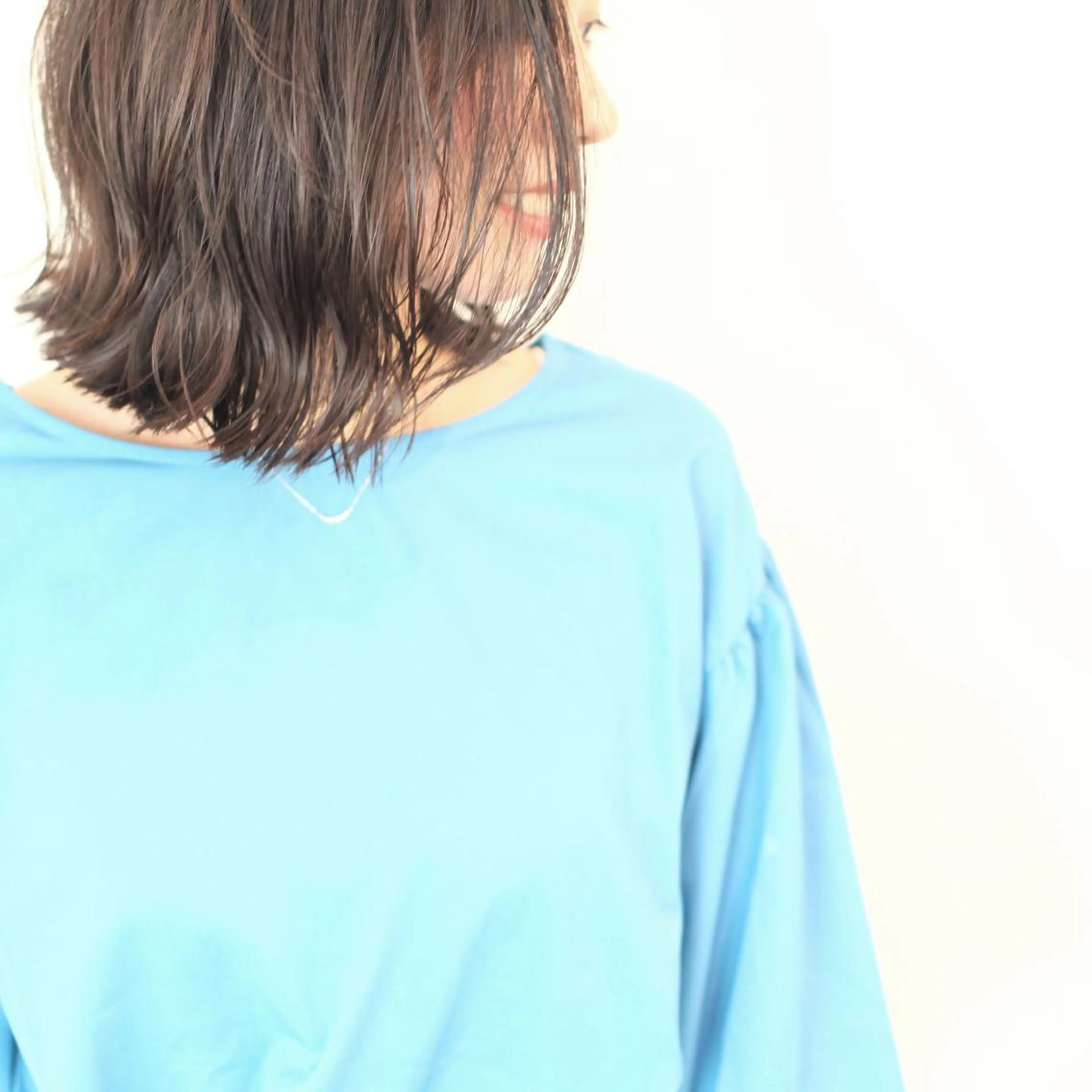 ショート カラー ヘアアレンジ アッシュ グラデーションカラー ハイライトカラー ハイライト おくれ毛 Mariana/ 鶴原-ハイライトのヘアスタイル