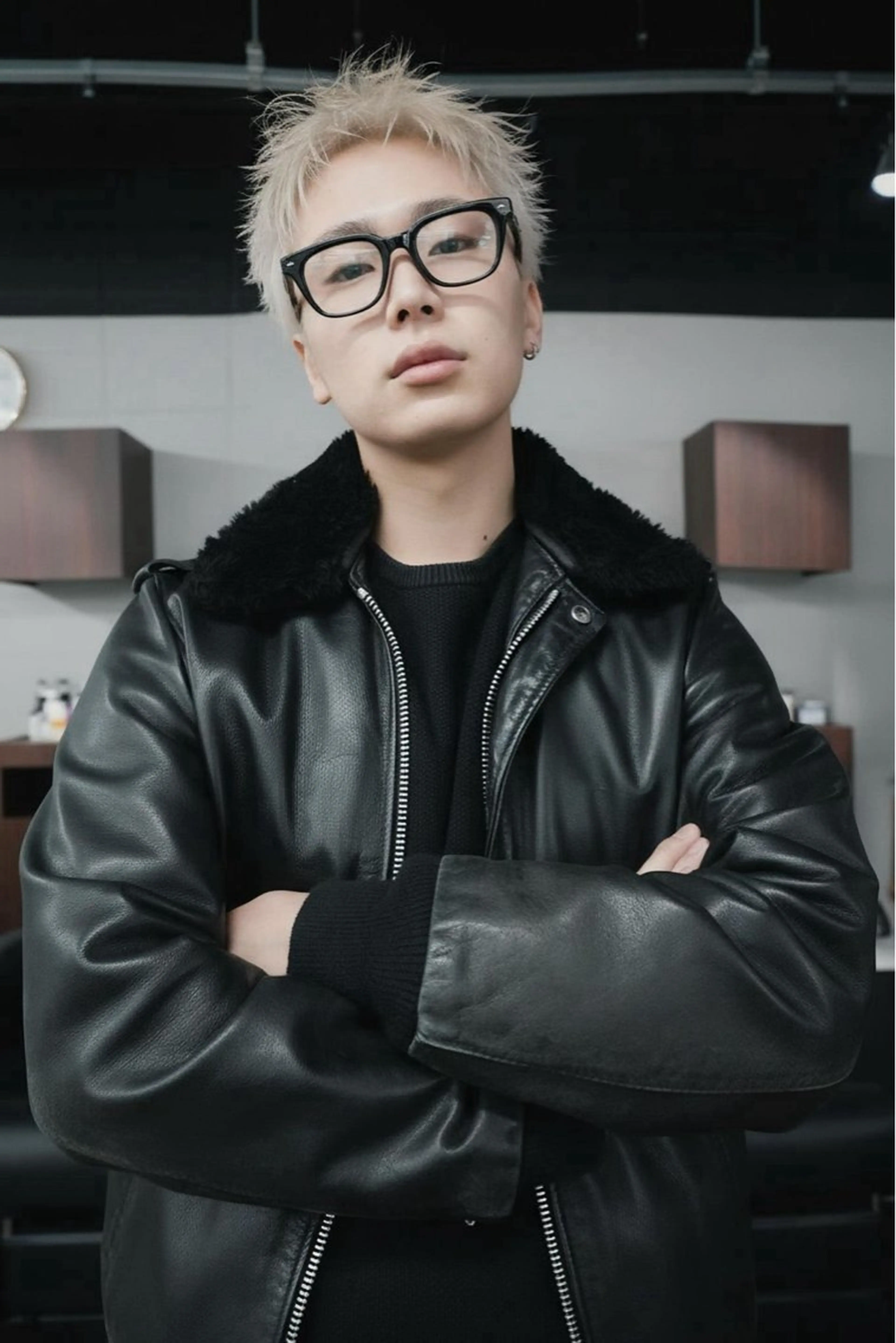 カラー メンズ メンズブリーチ ブリーチ ヘアカラー キタダ ヒロキのヘアスタイル