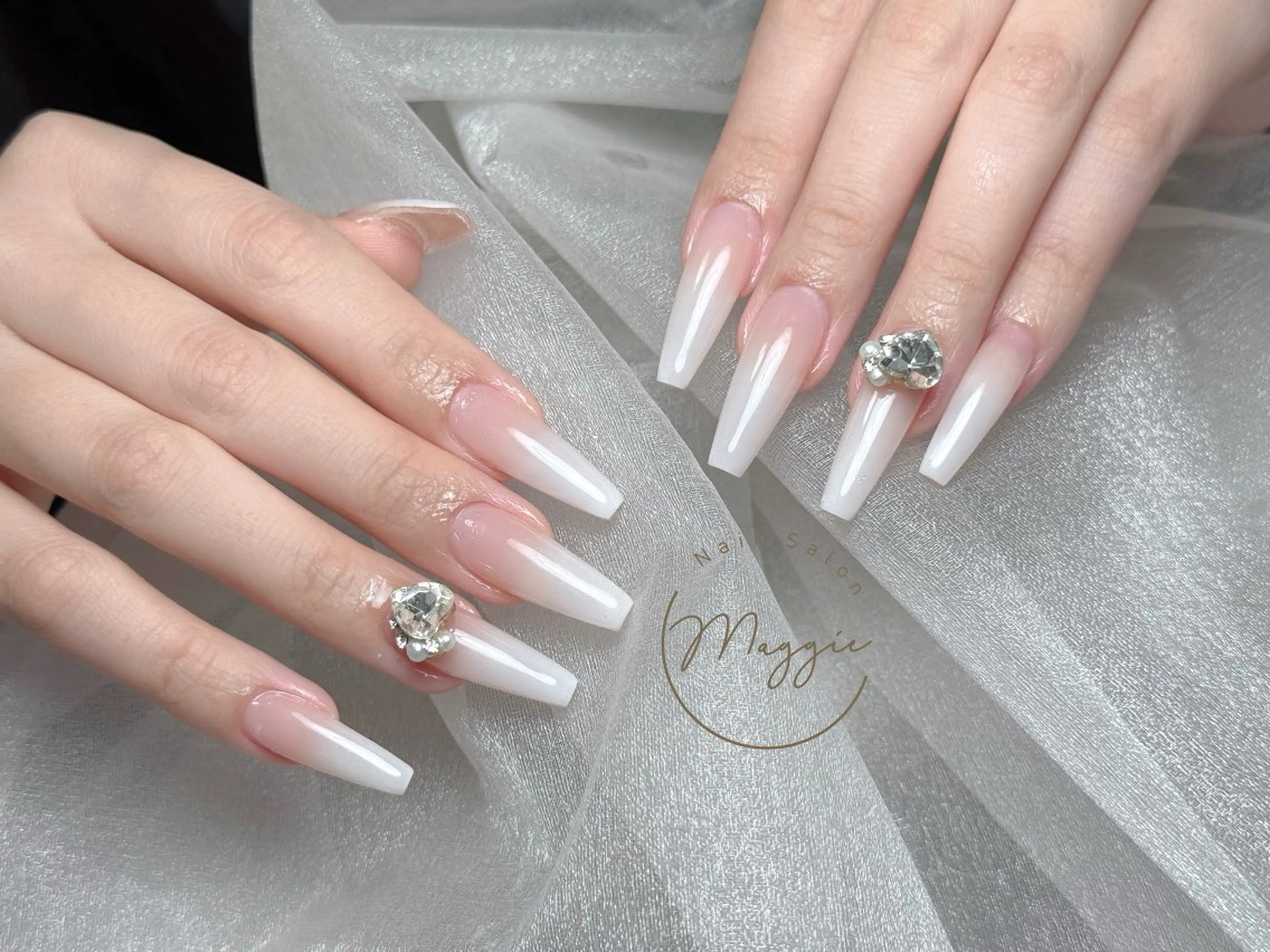 ネイル Maggie Nail🦩のネイルデザイン