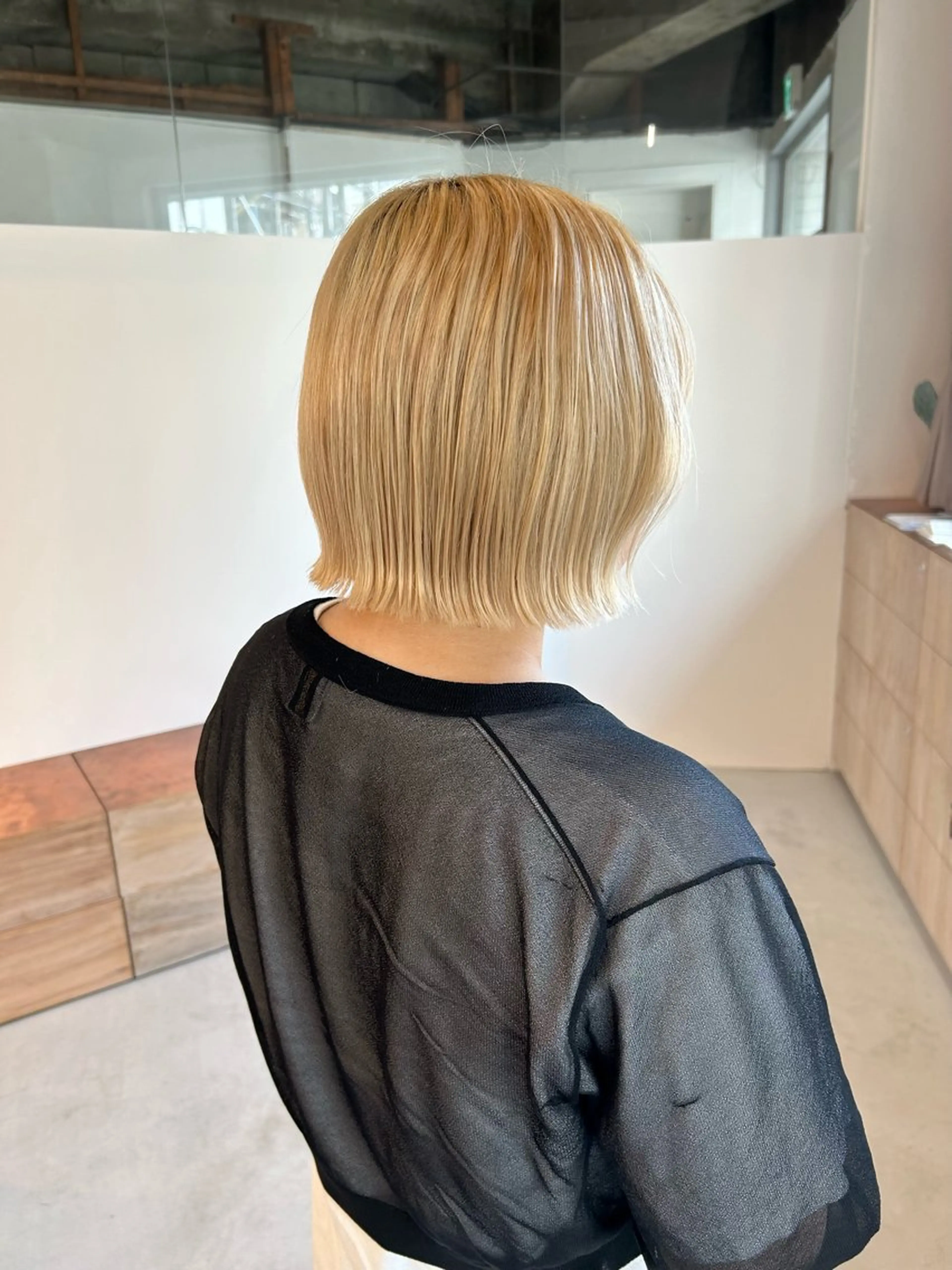 ミディアム カット the　hinc所属・ひな🐥 ボブ/ハイトーン🫧のヘアスタイル