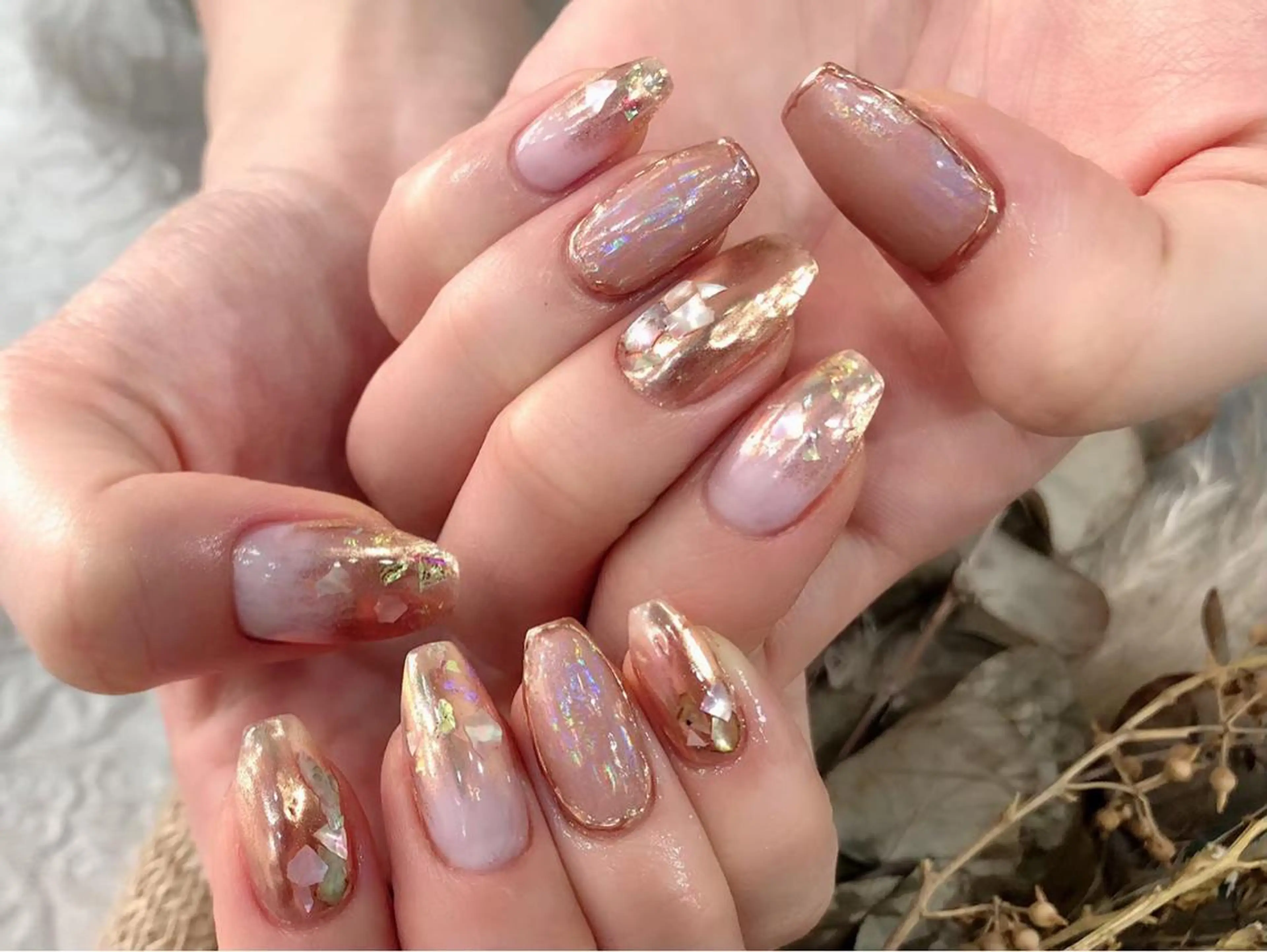 ネイル ミラーネイル ニュアンスネイル ハンドネイル nailsalon mintのネイルデザイン