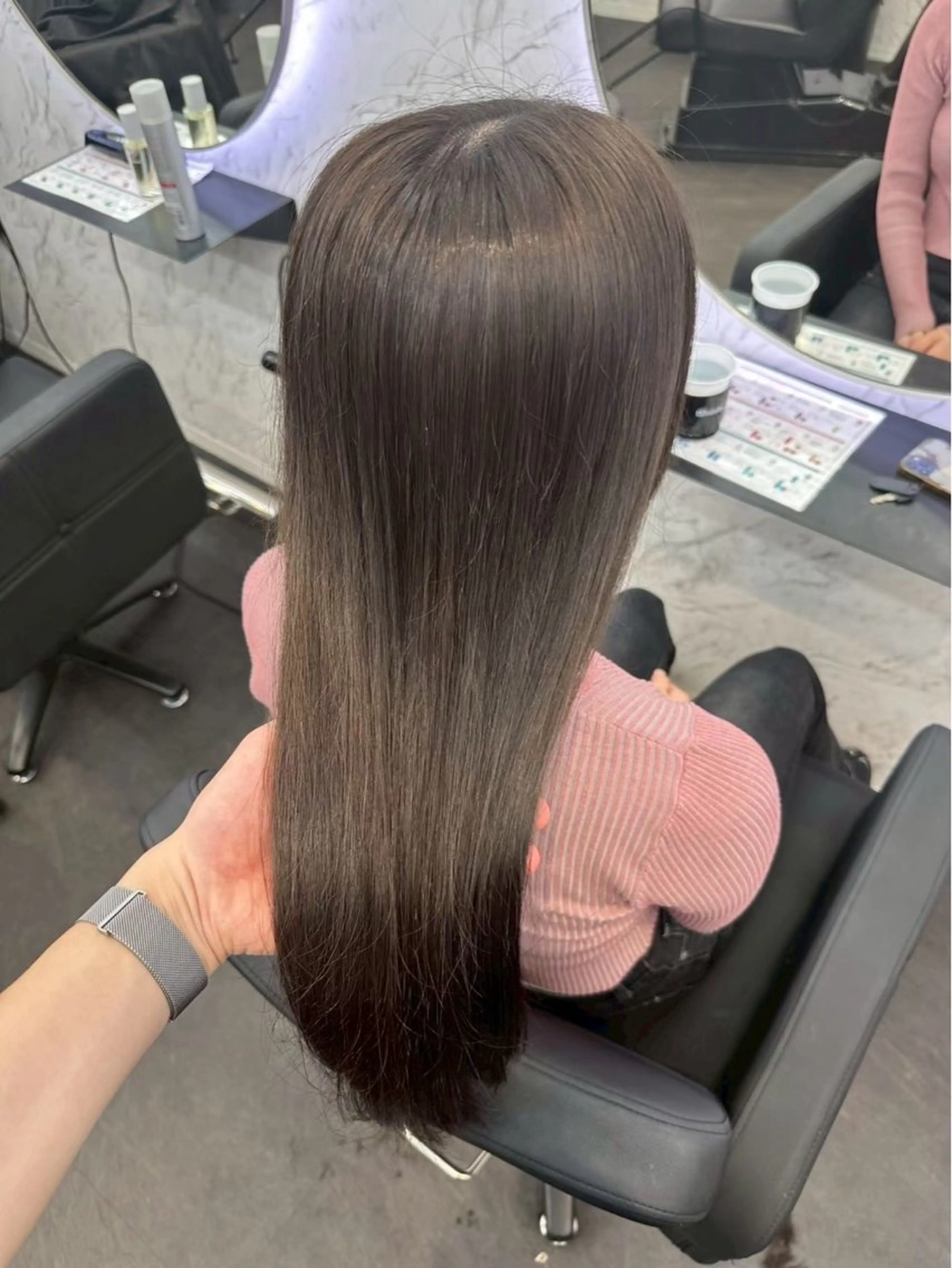 カラー ブリーチ 透明感カラー グレージュ 韓国風カラー ブリーチなしカラー hair salon dot.mooda所属・레온⋆✦ Leon 透明感✨️Colorのヘアスタイル