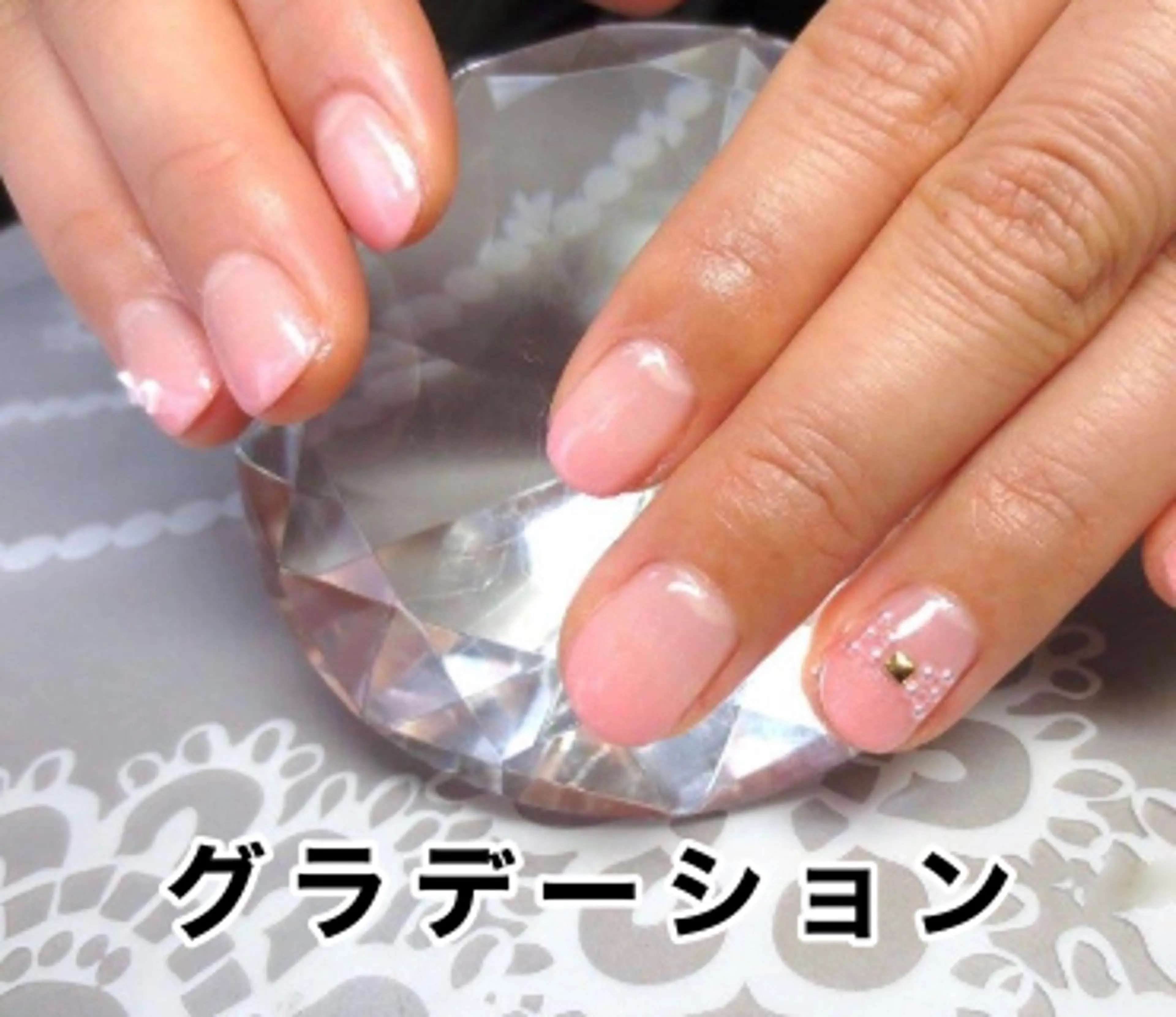 ネイル 内村 涼子のネイルデザイン