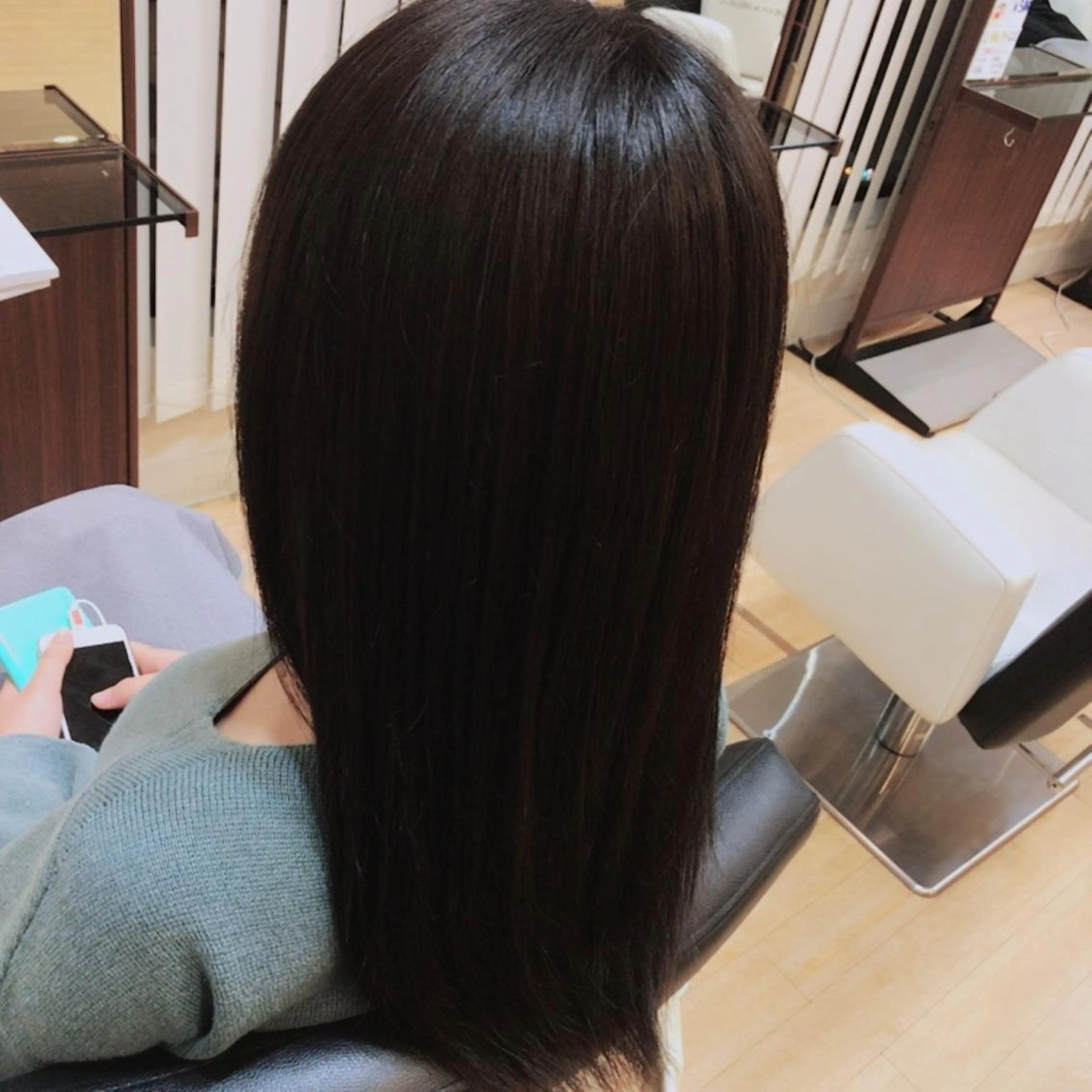 ロング カラー Yamamoto． Mのヘアスタイル