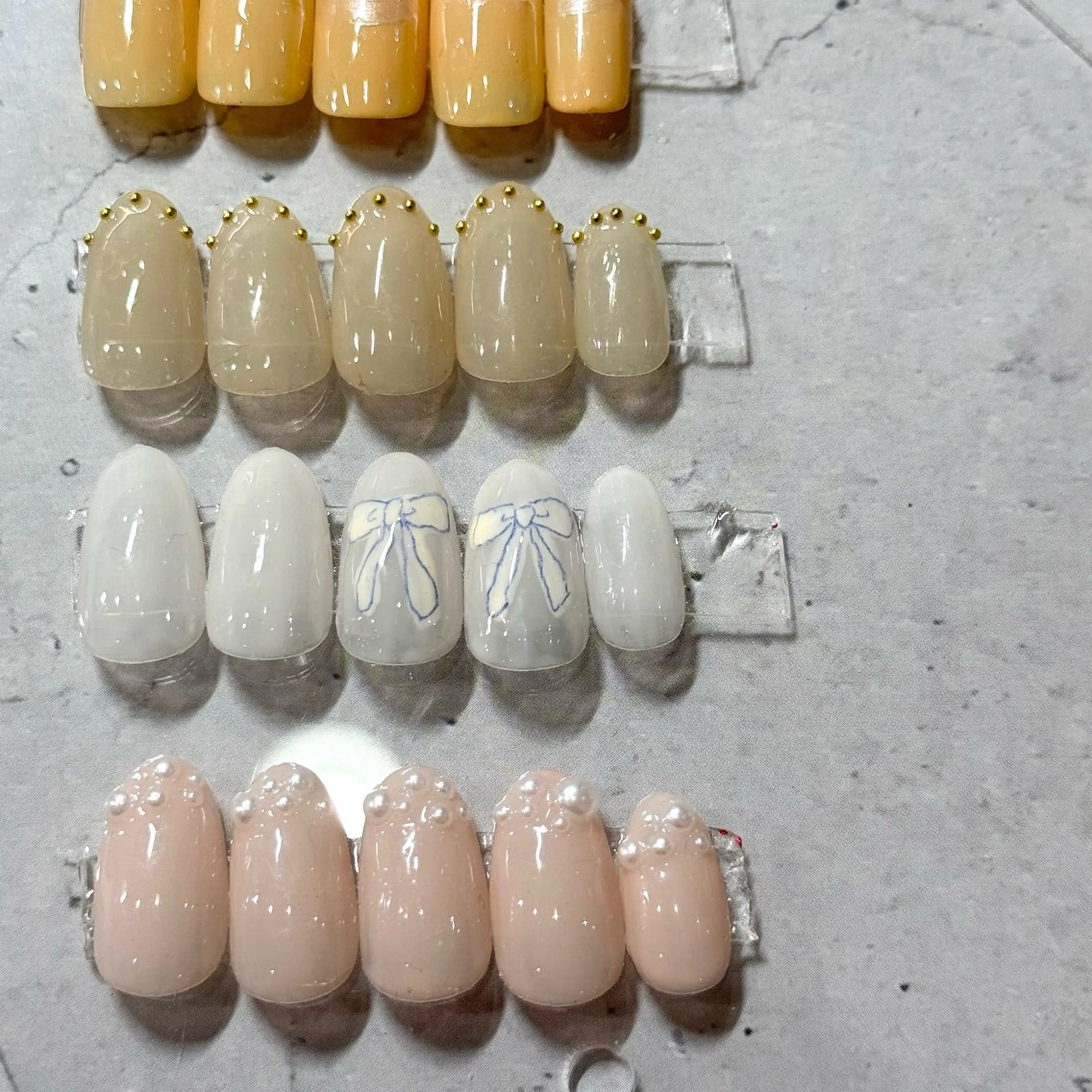 ネイル ハンドネイル chika .のネイルデザイン