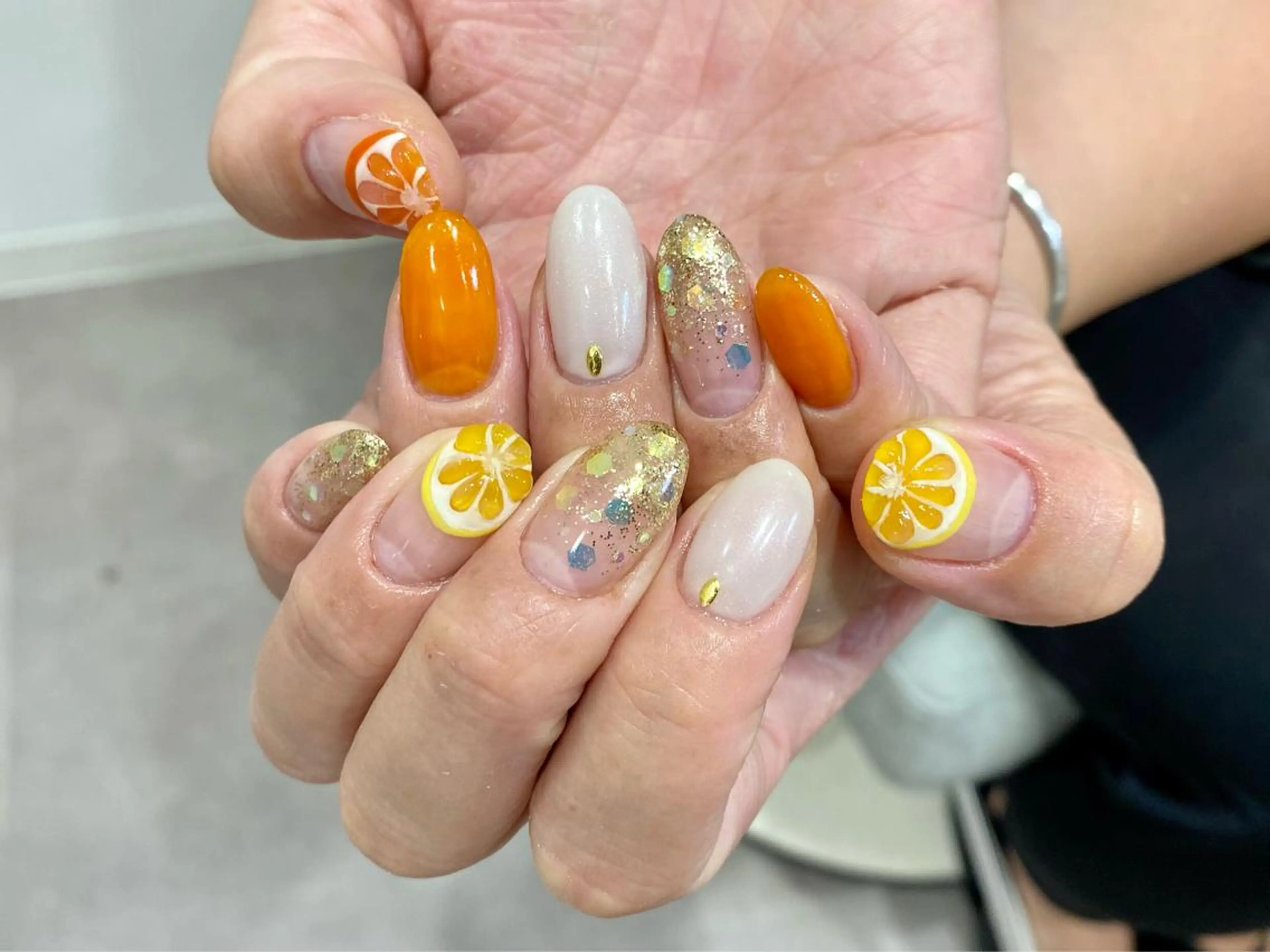 ネイル gluck(グリュック)所属・なかがわ まゆこのネイルデザイン