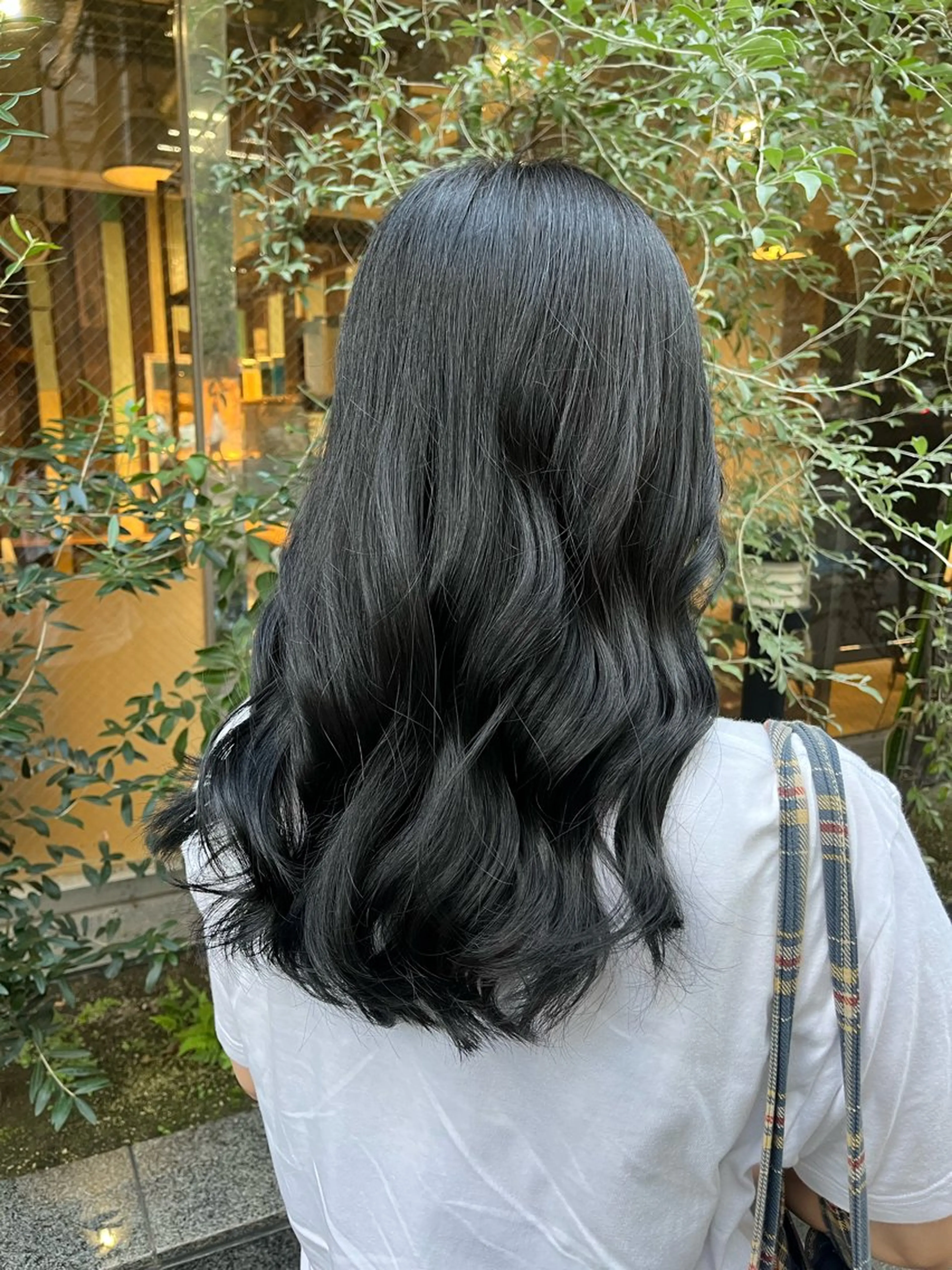 セミロング カラー 透明感カラー カット ヘアカラー トリートメント えんぐちとも／透明感 カラー／博多ボブのヘアスタイル