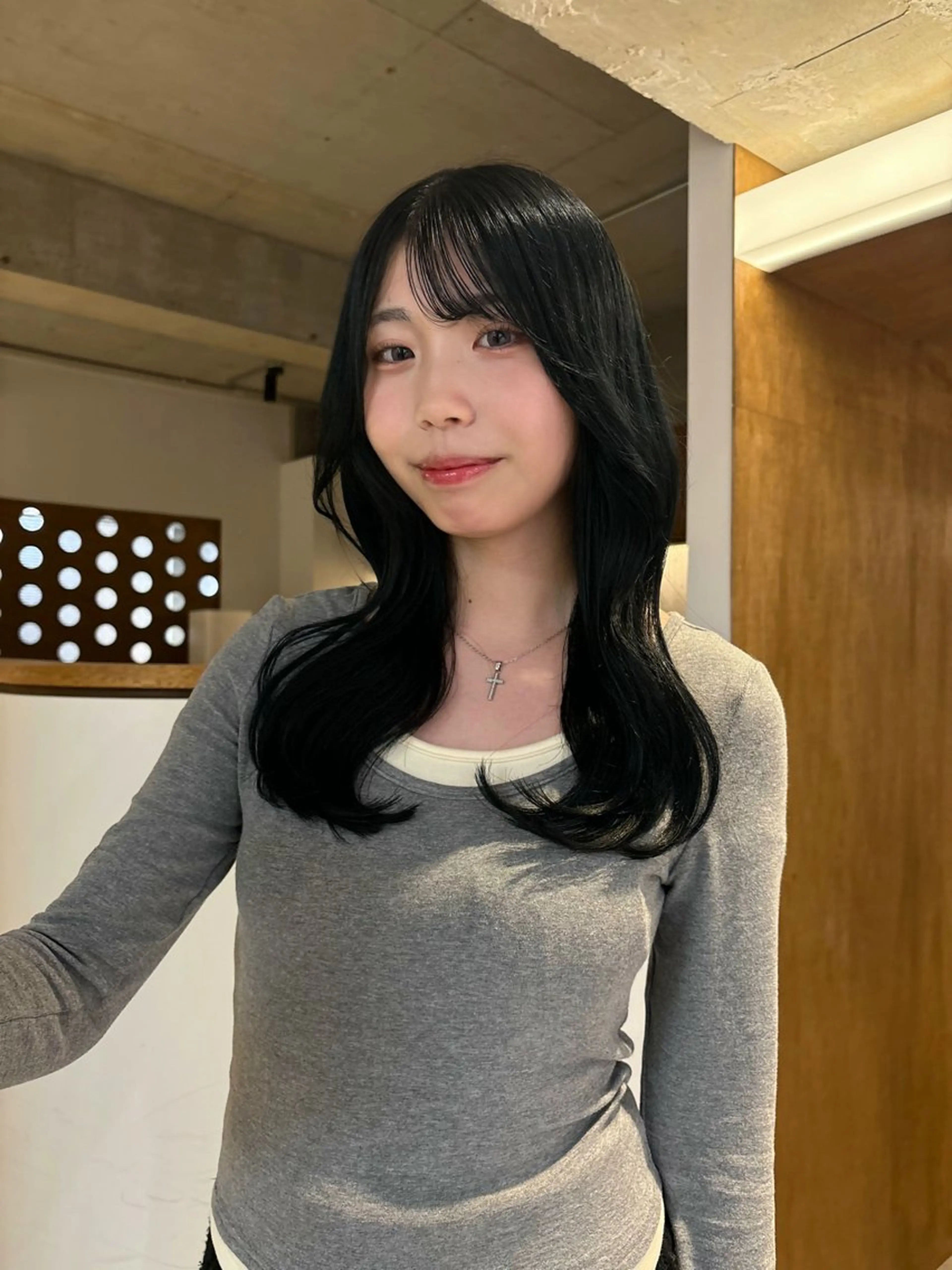 ロング カラー 黒髪 ブルーカラー ブルーブラック ヘアカラー 名駅/カラーモデル/ masaki⠀のヘアスタイル