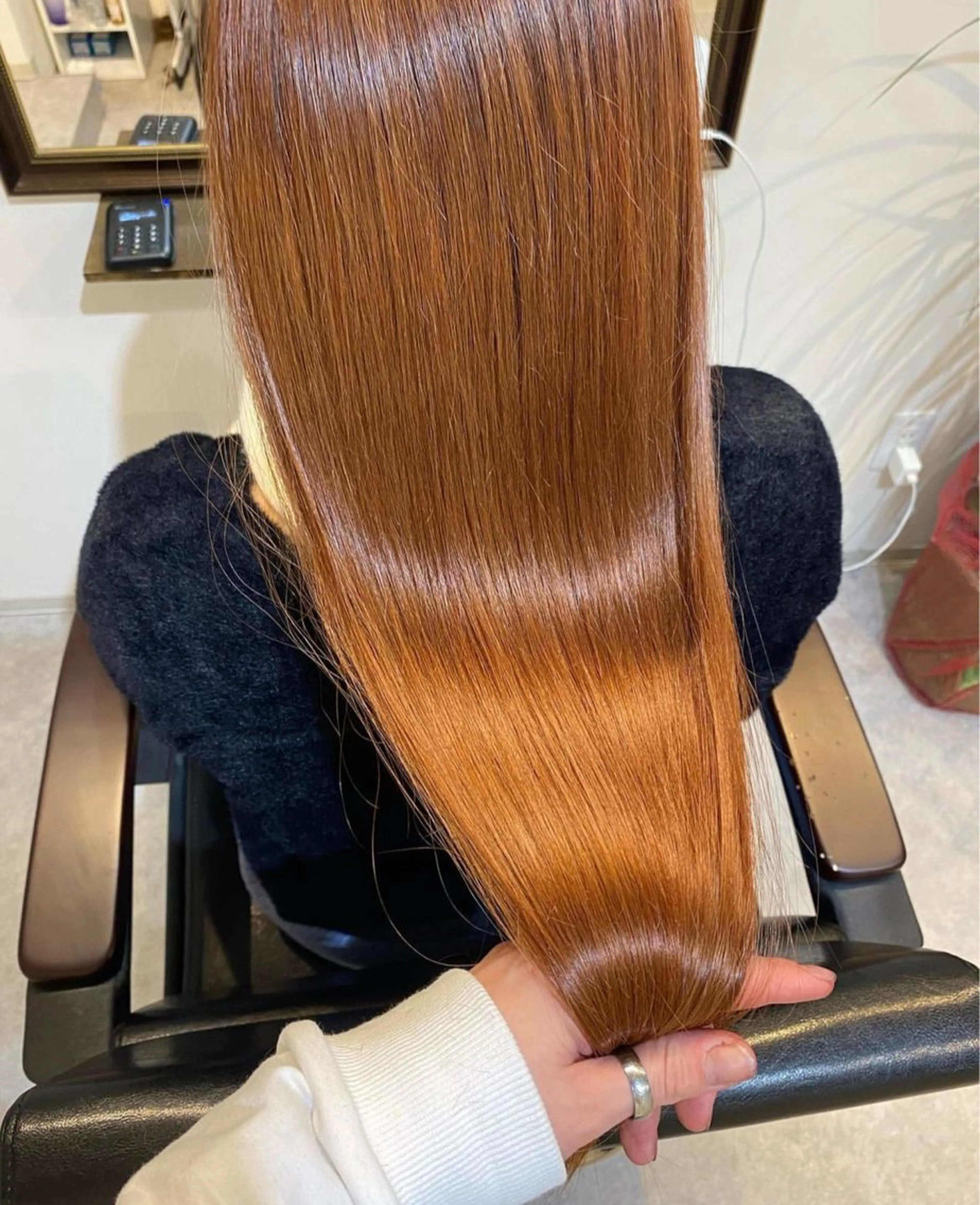 ロング カラー ヘアカラー トリートメント ハイトーン/髪質改善 /Akuaのヘアスタイル