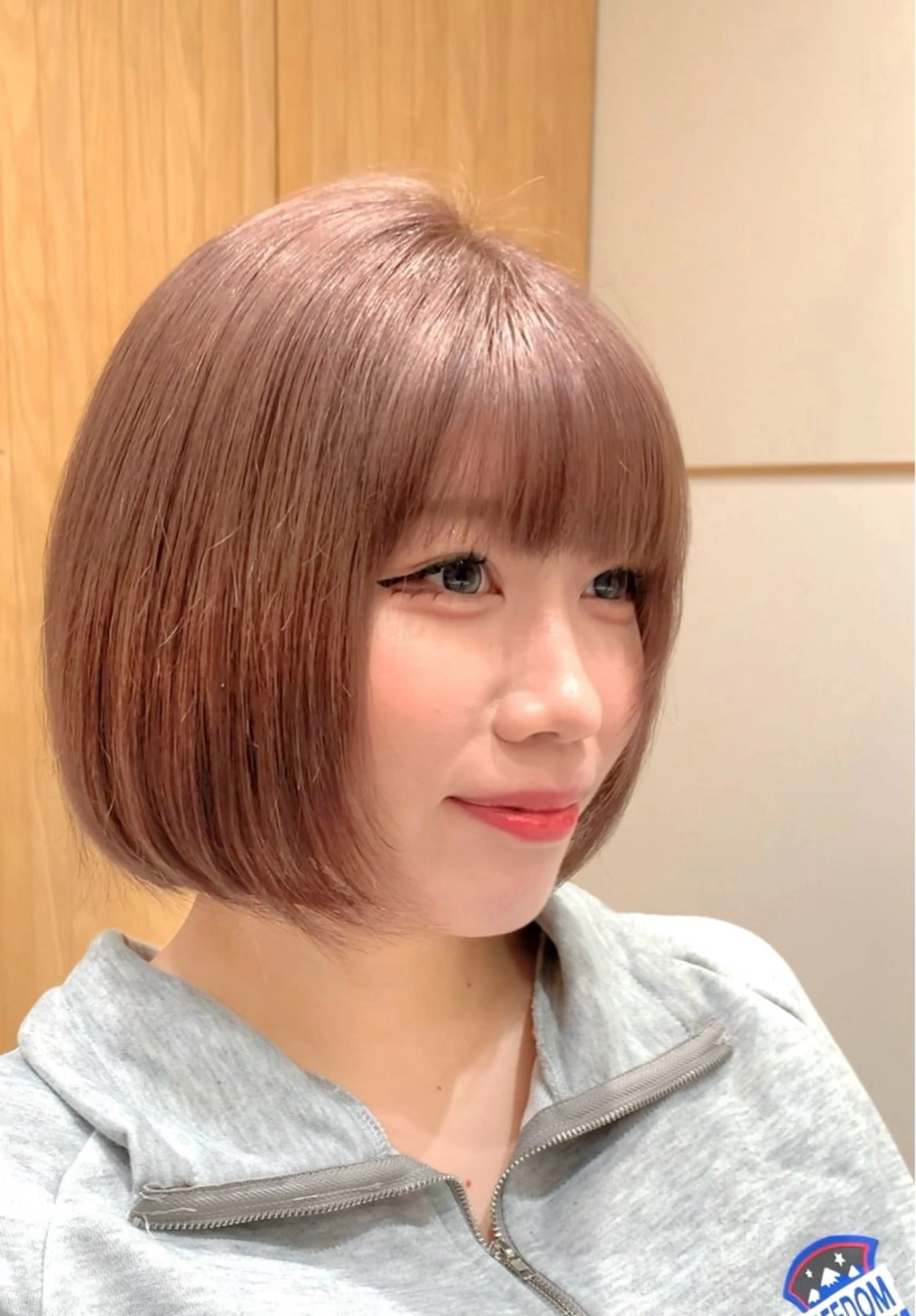 ミディアム カラー カット ヘアカラー トリートメント 韓国ヘア/レイヤー/ 顔まわり/りょーとのヘアスタイル