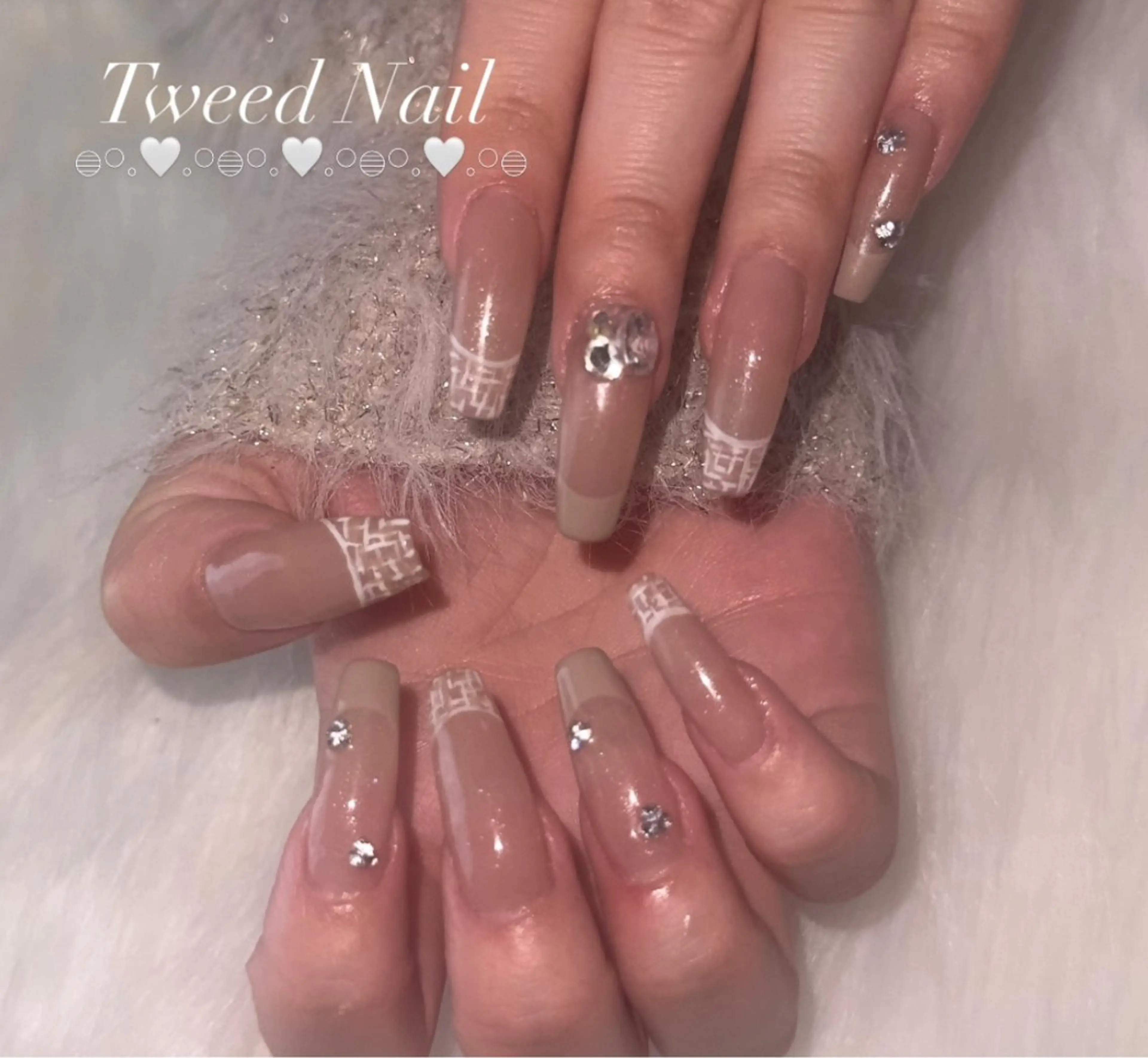 ネイル ハンドネイル フットネイル LAVISH nanamiのネイルデザイン