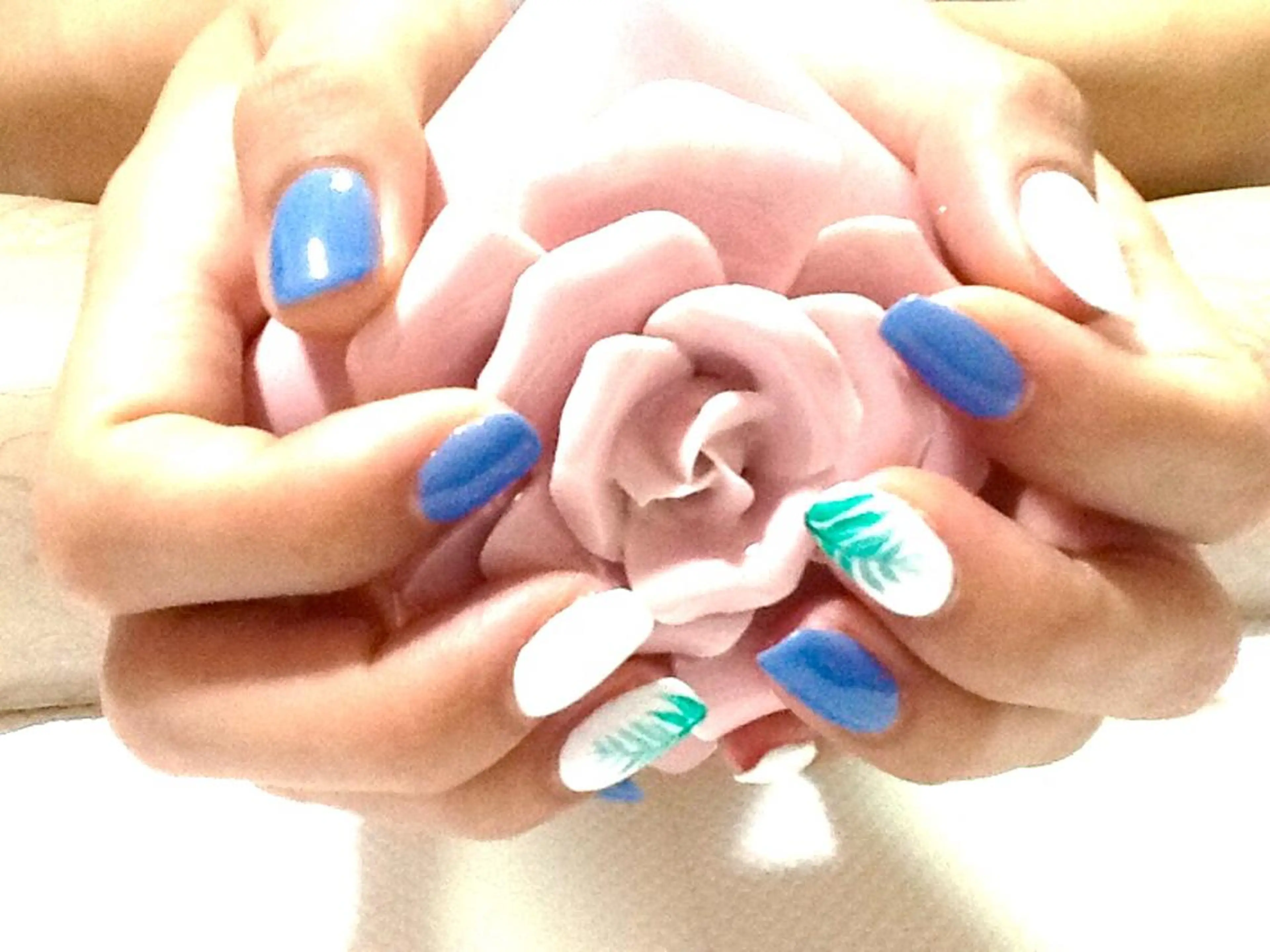 ネイル Eye アイのネイルデザイン