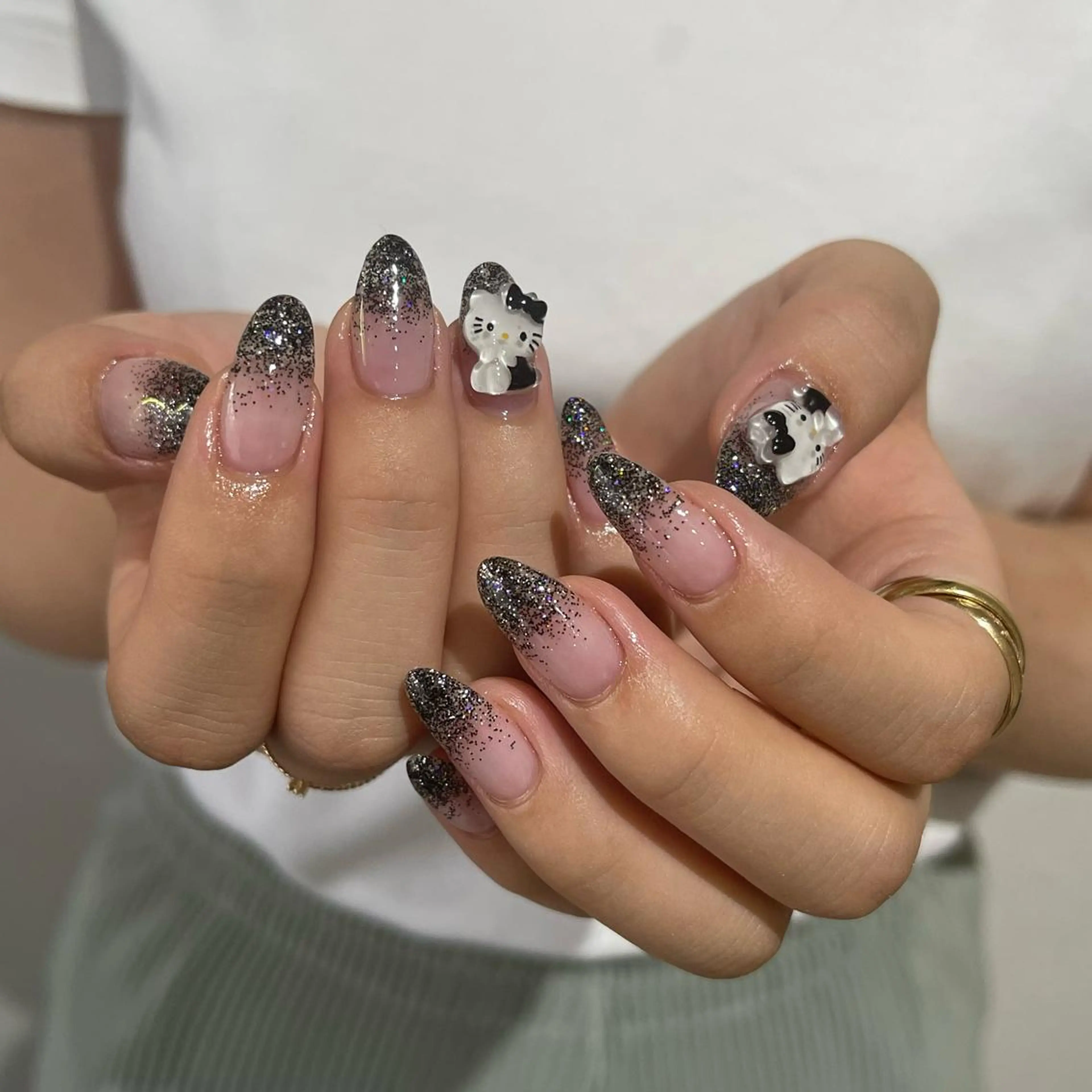 ネイル 8113 海外/y2k/韓国のネイルデザイン