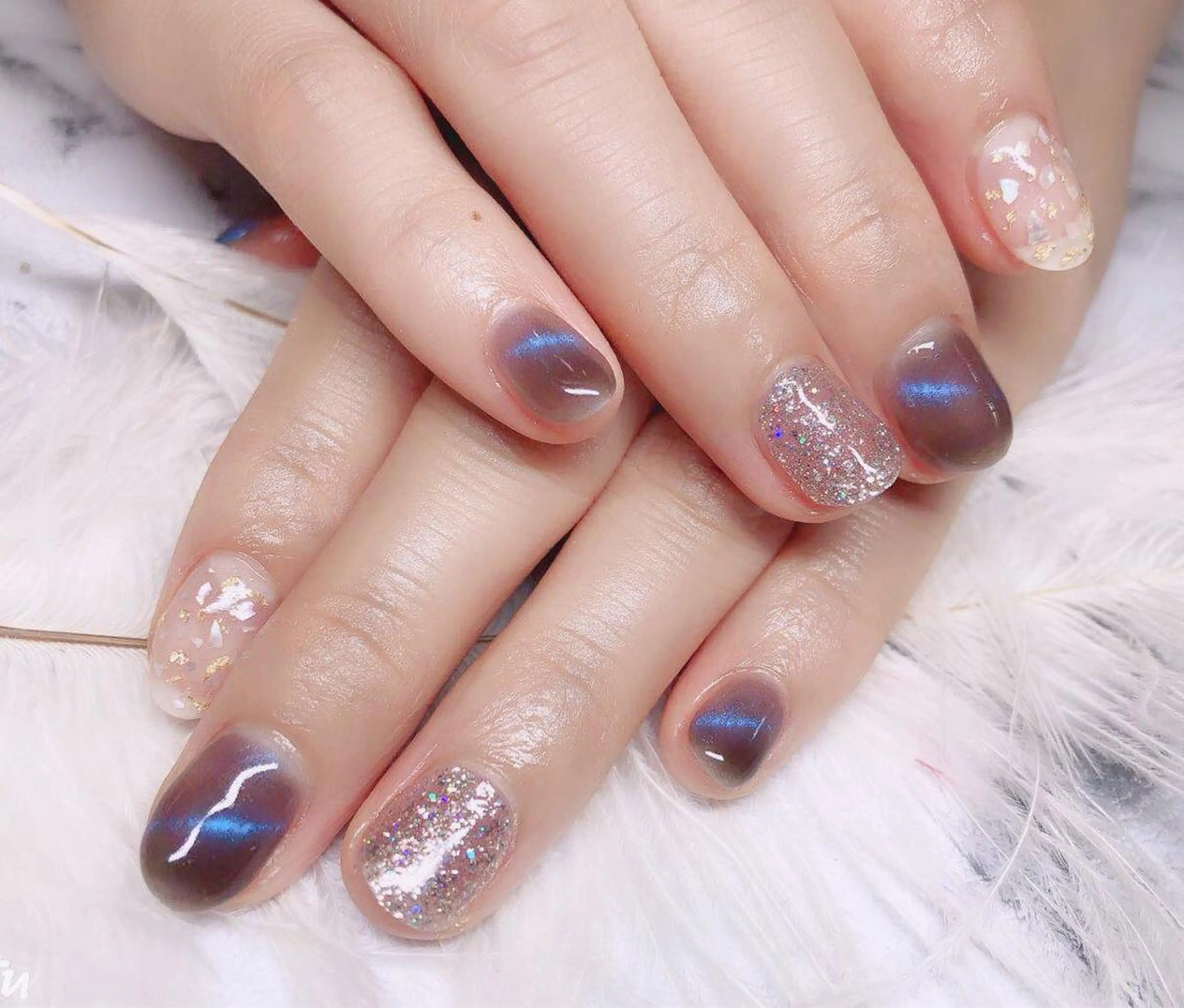 ネイル マジックミラー所属・マジック ミラーのネイルデザイン