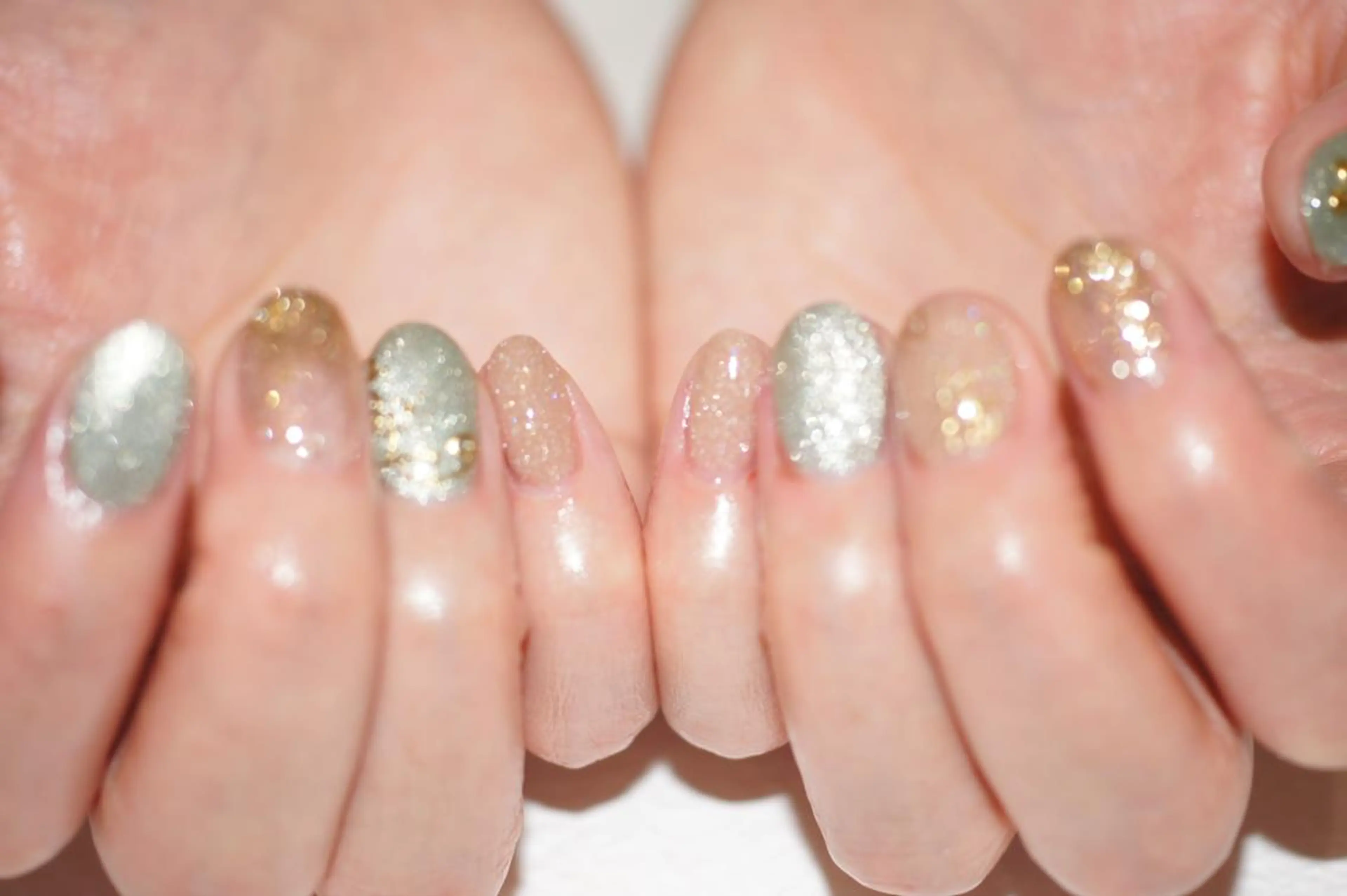 ネイル フラッシュネイル キラキラネイル ラメ(グリッター) nails muu まゆのネイルデザイン