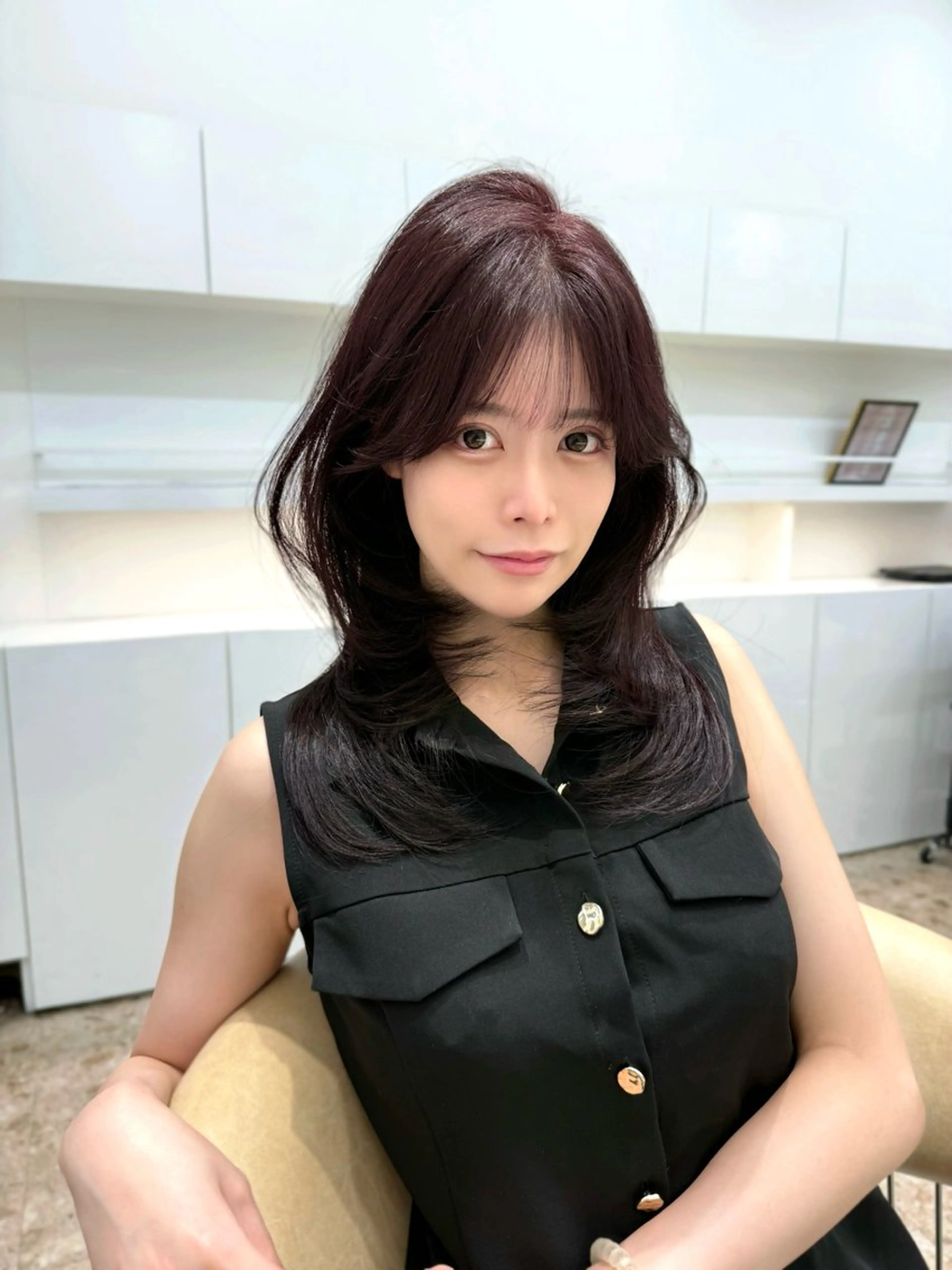 セミロング 韓国風ヘア レイヤーカット レイヤー/艶カラー /韓国ヘア/高松のヘアスタイル