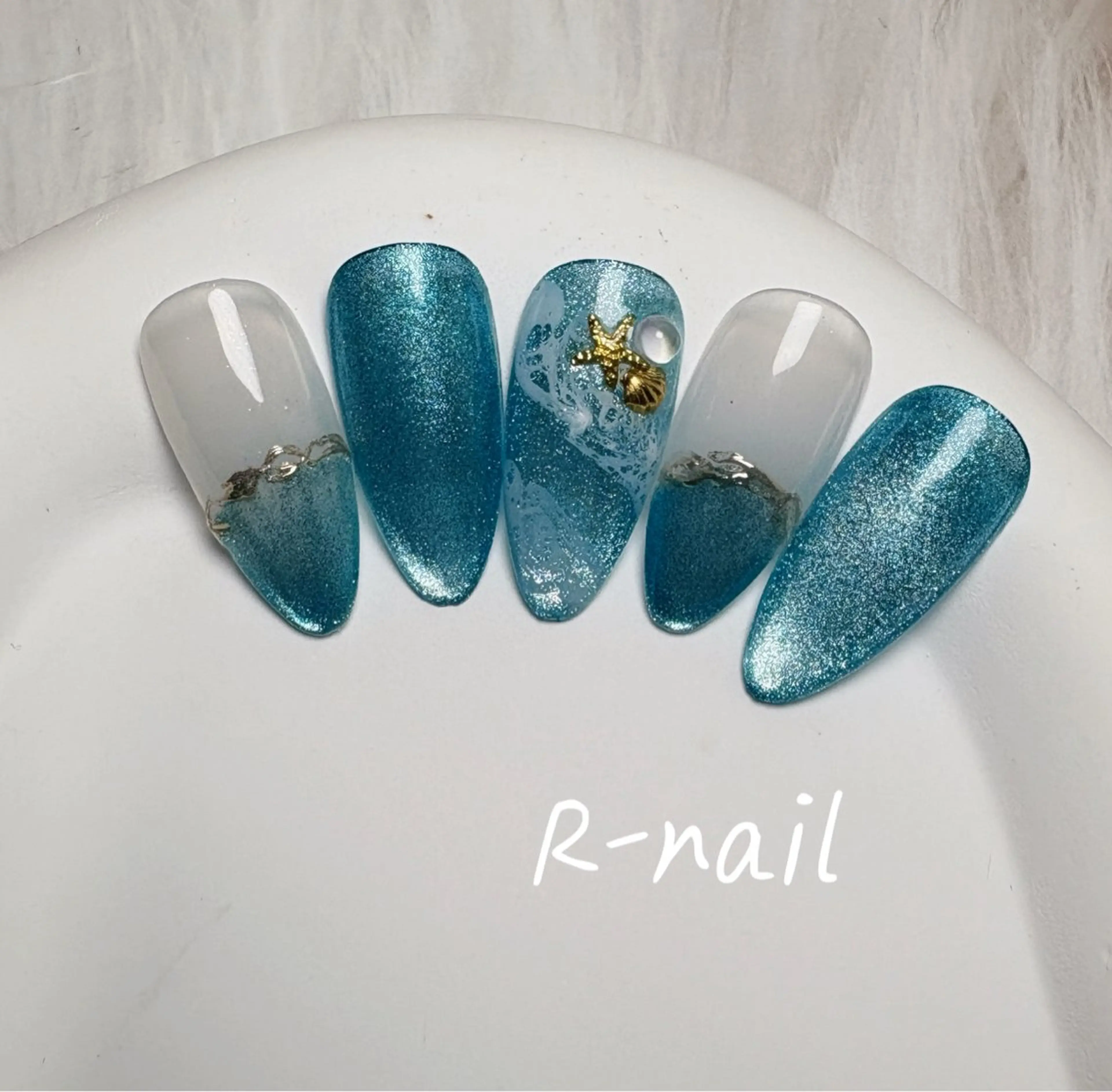 ネイル ハンドネイル R-nail salonのネイルデザイン