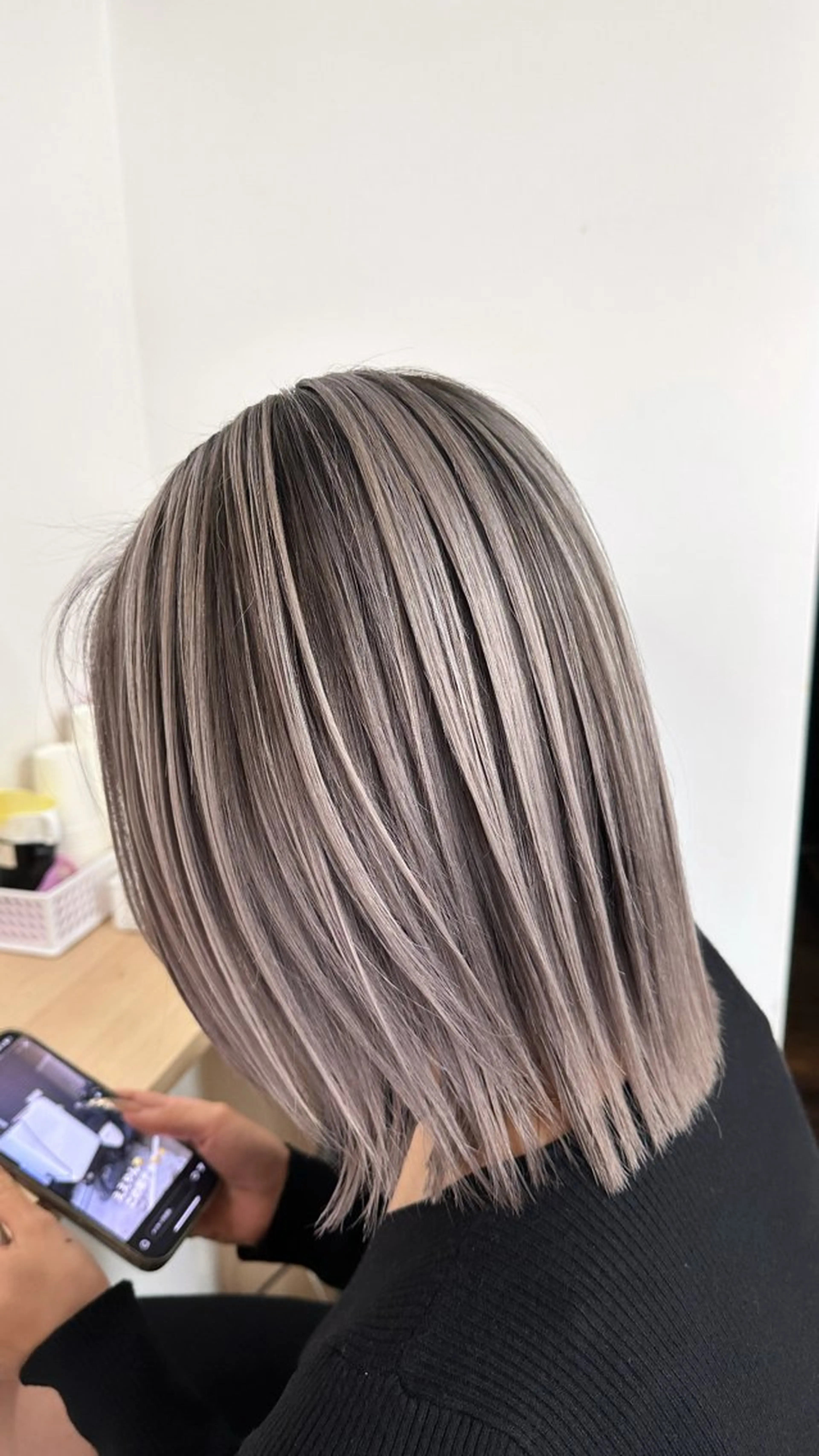 ミディアム カラー ヘアカラー トリートメント ヘアセット 難波ブリーチカラー 伊藤洋輝のヘアスタイル