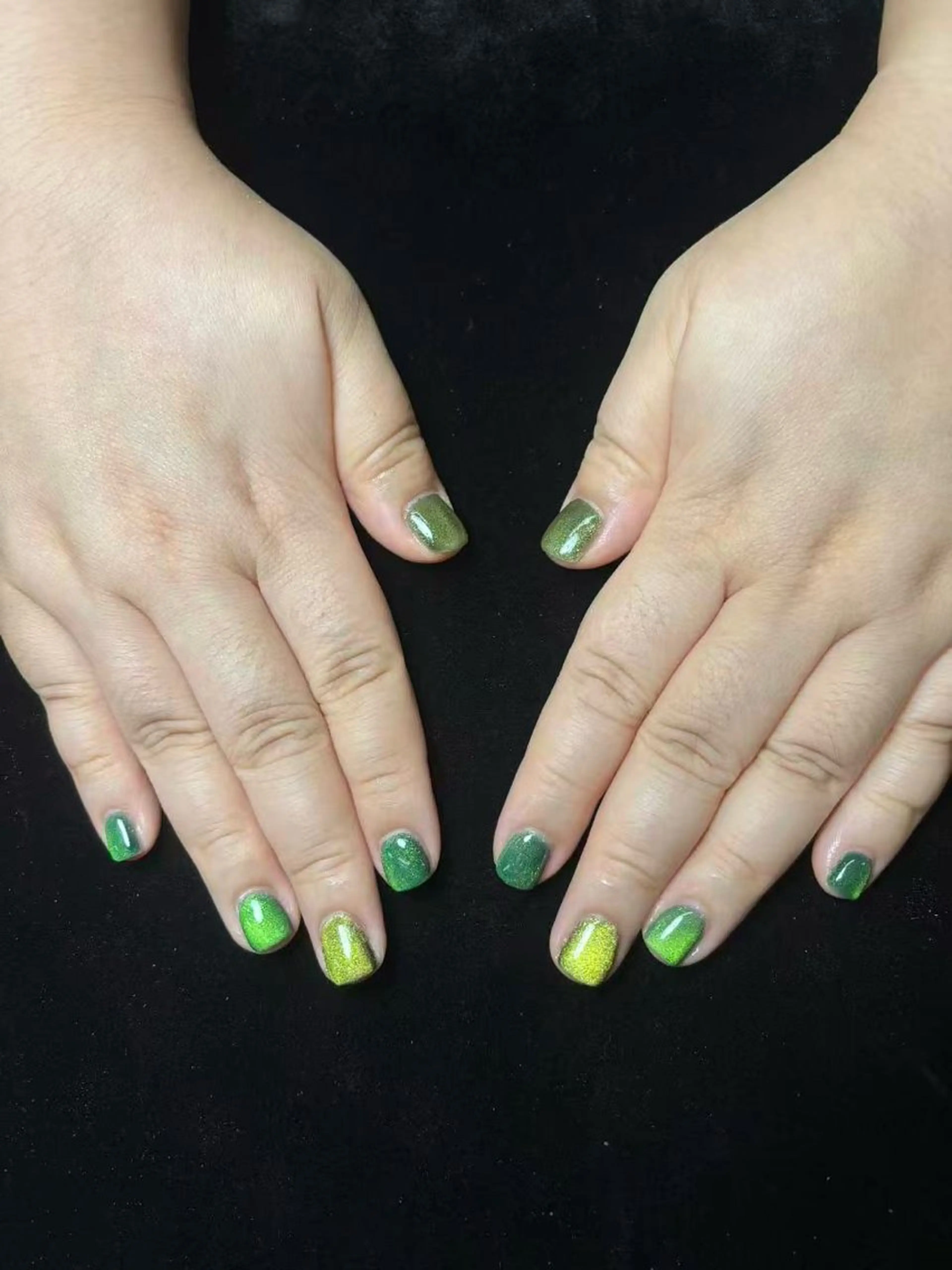 ネイル し んのネイルデザイン