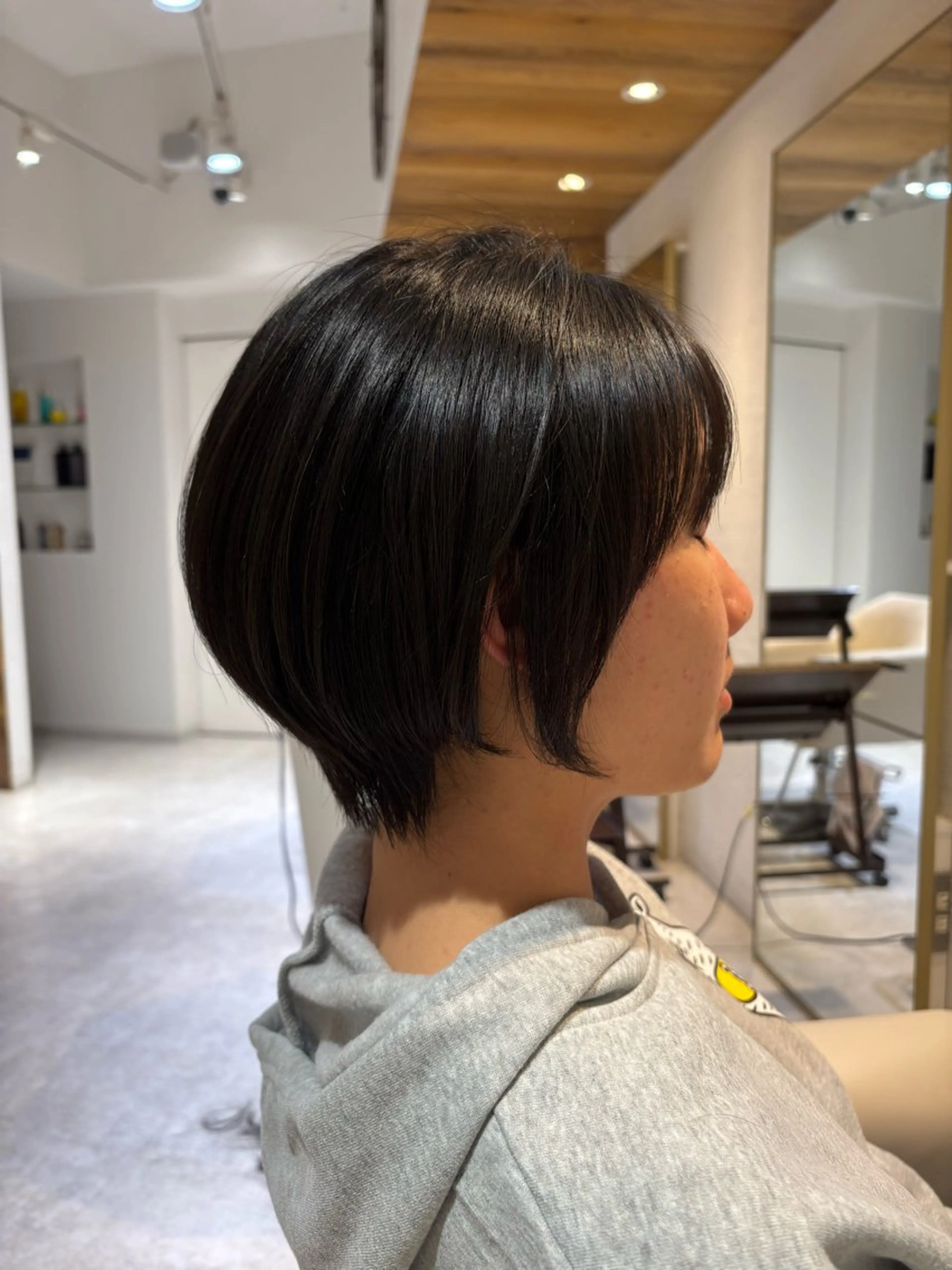 ショート 竹谷 奈津実のヘアスタイル
