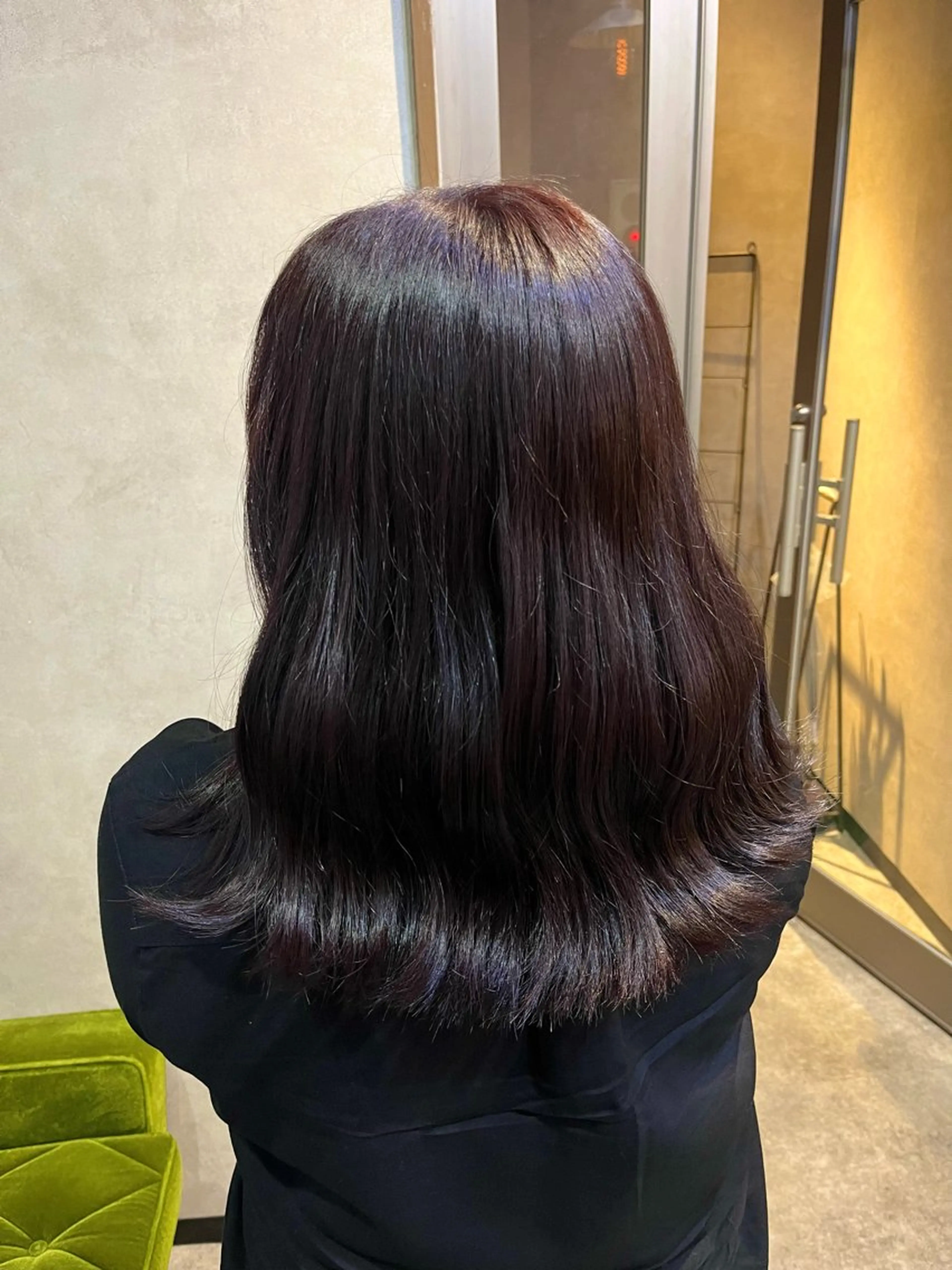 セミロング カラー ヘアカラー HAWND hair&life所属・ayane ito / HAWNDのヘアスタイル