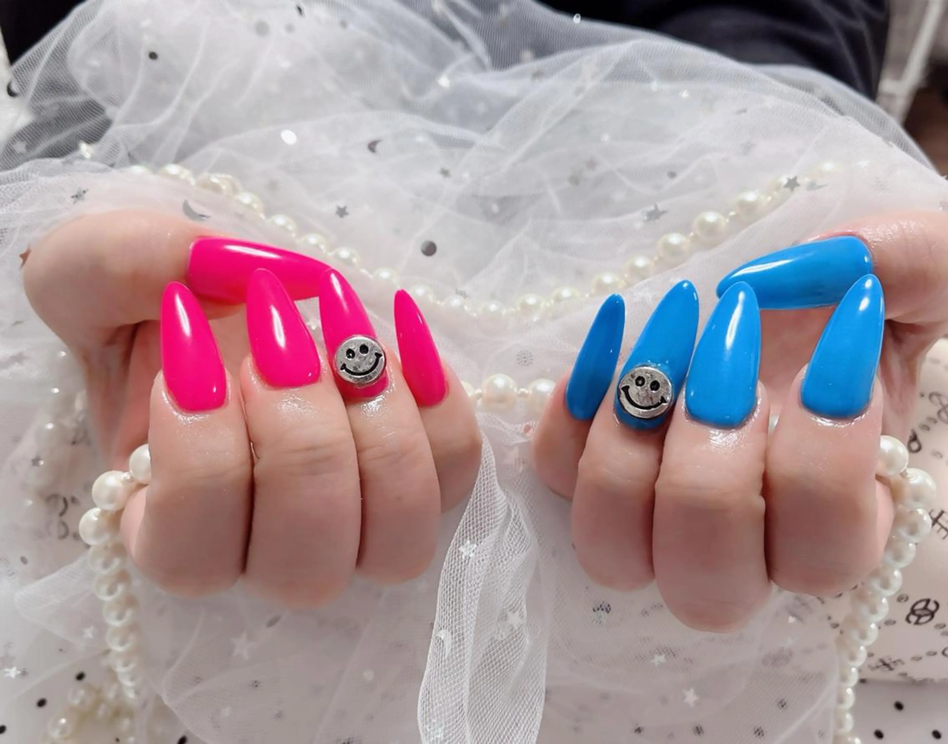 ネイル VIVIAN エイのネイルデザイン