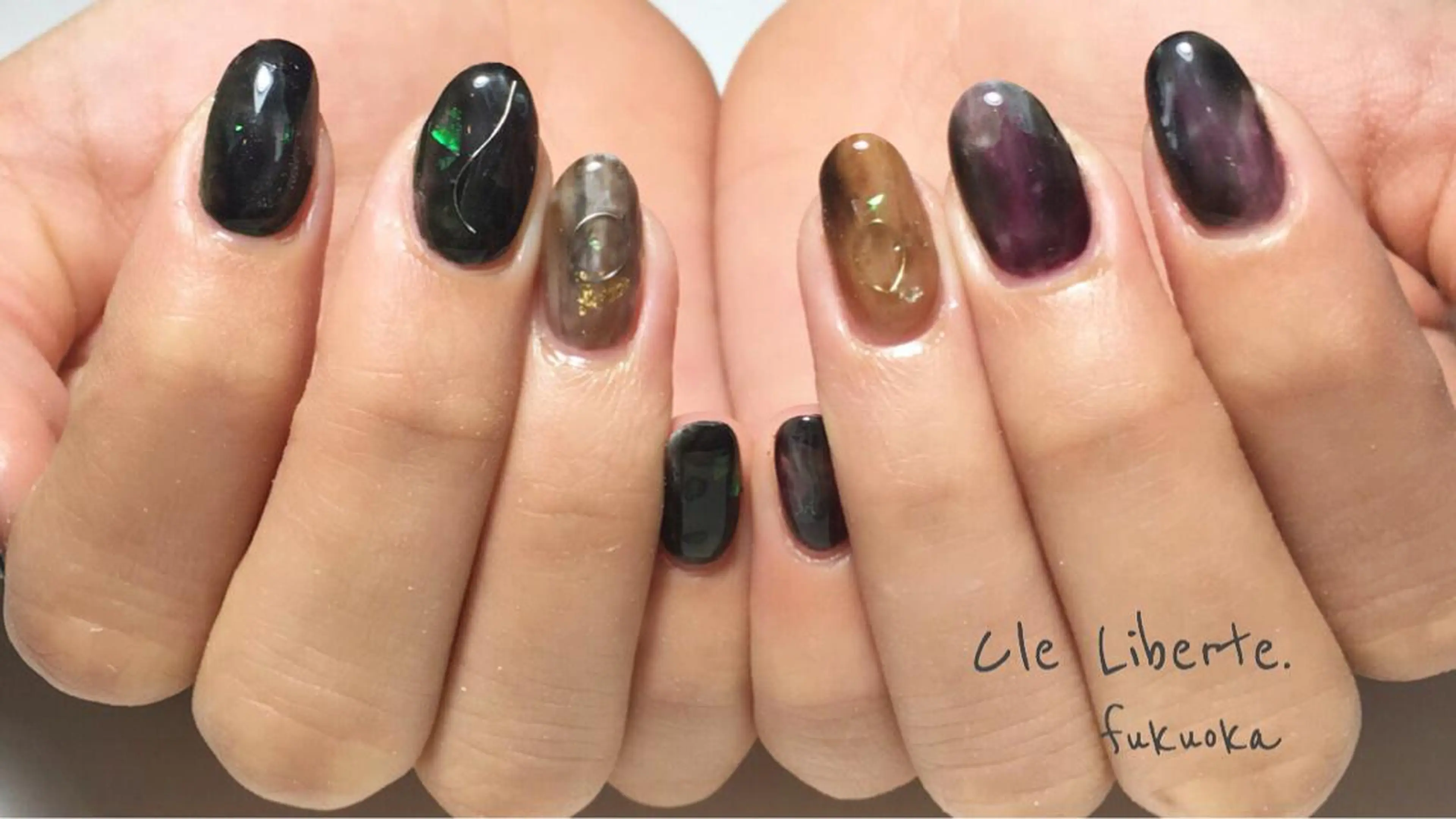 ネイル Elio所属・Elio 国泰寺のネイルデザイン