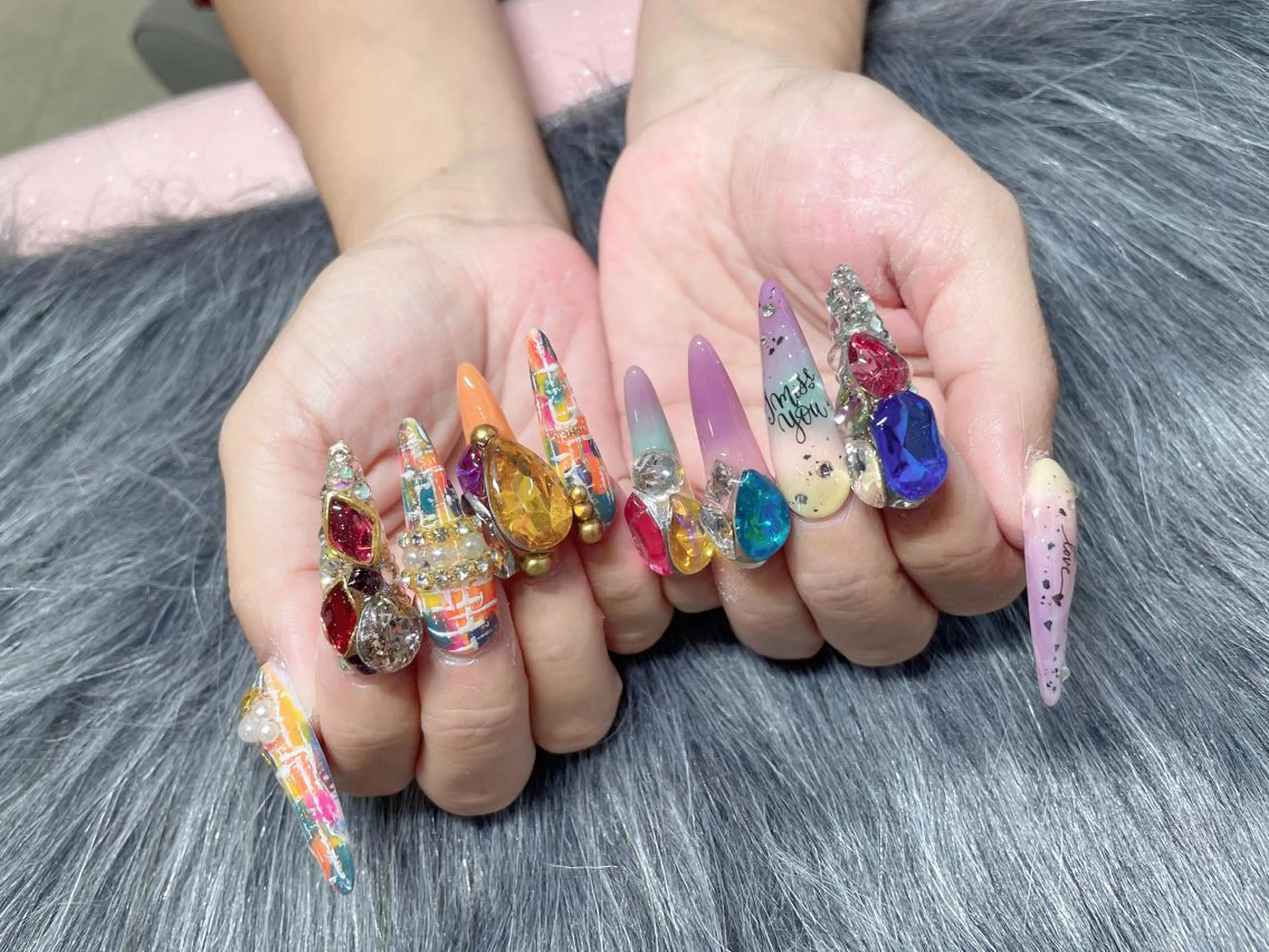 ロング ネイル ハンドネイル 《LB》ラブリエ Nail&eyeのマツエク・マツパデザイン