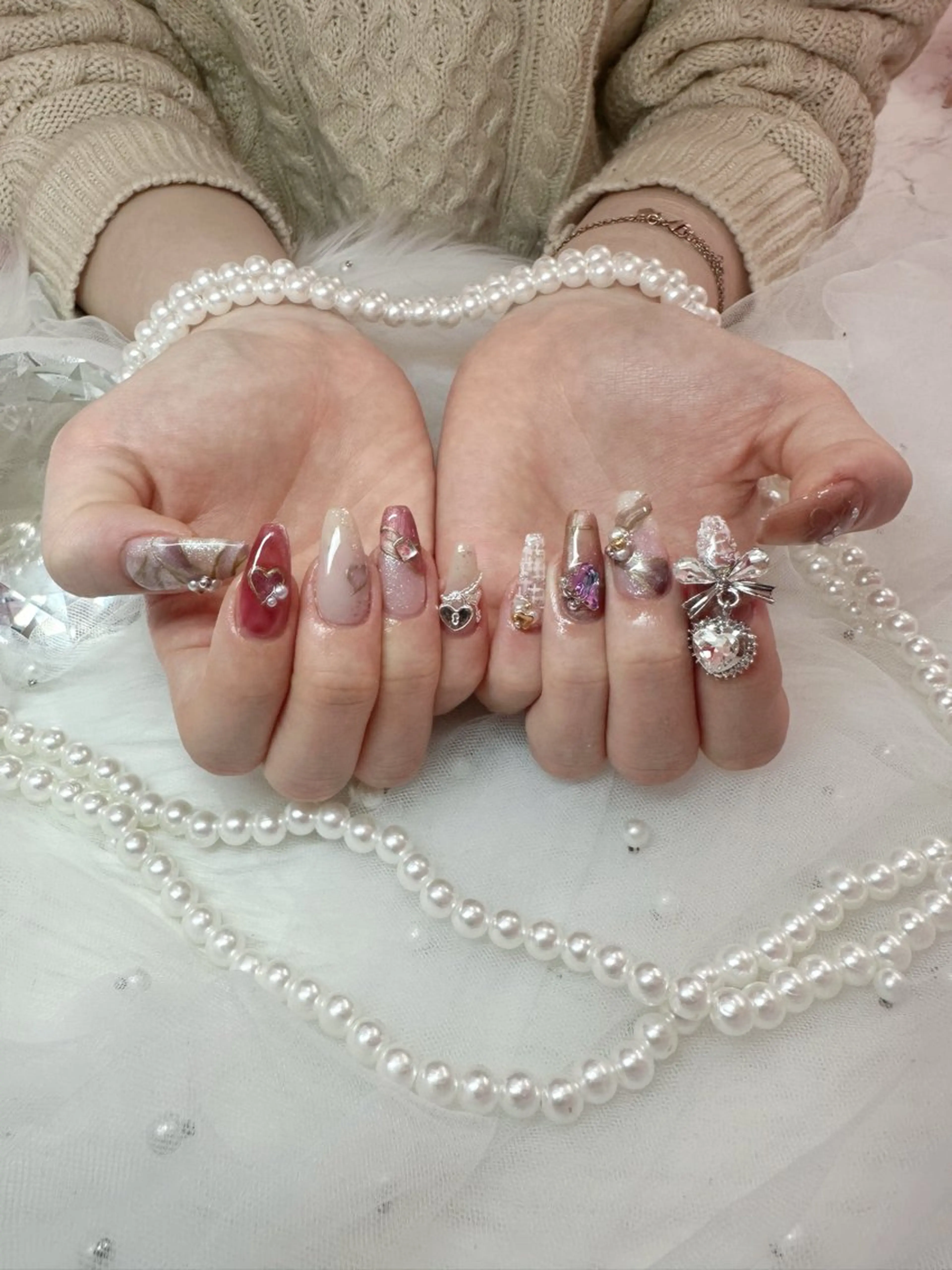 ネイル ロングネイル スカルプネイル バレンタイン ワンホンネイル icy nail れいあのネイルデザイン