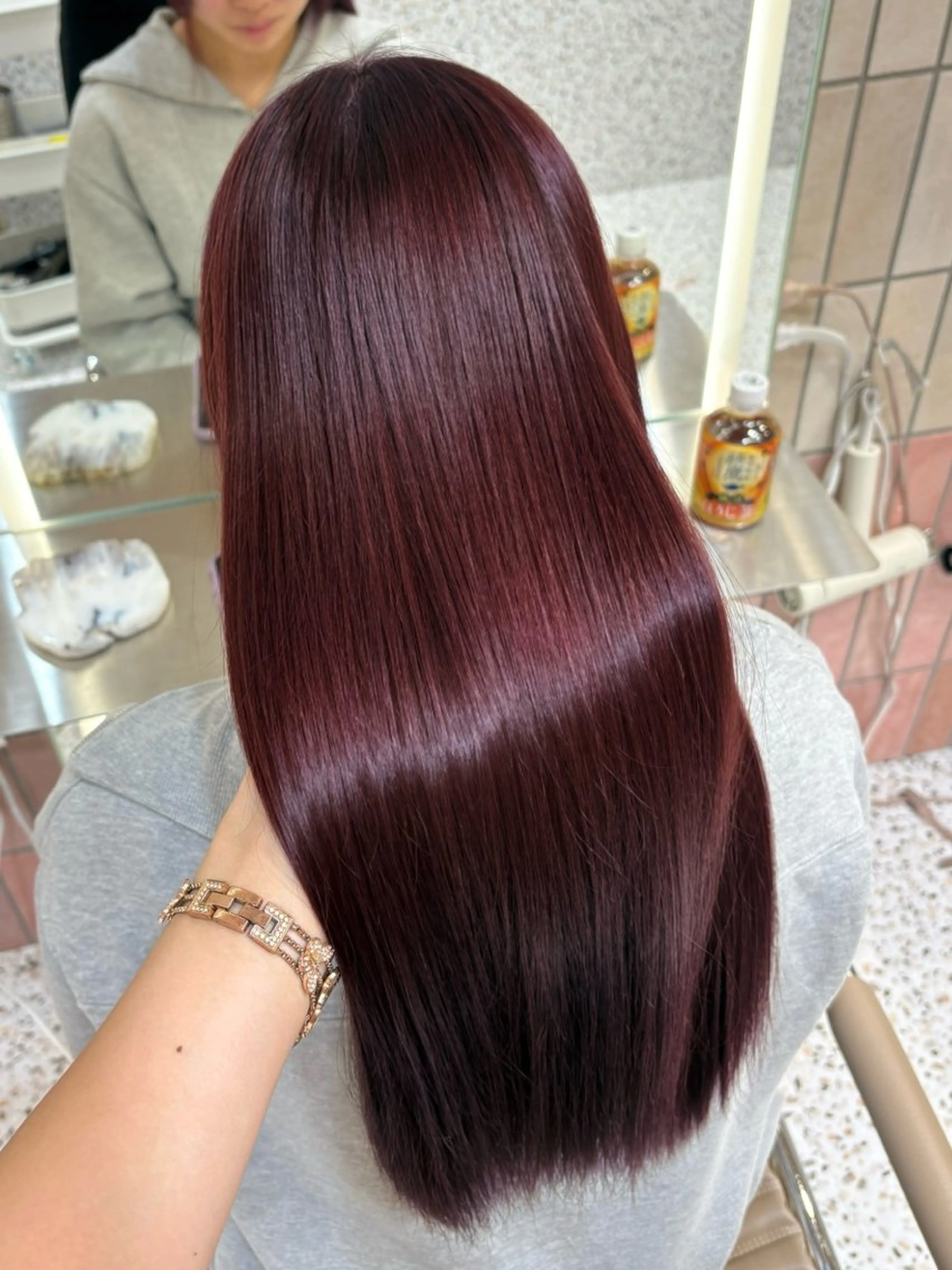 ロング ヘアカラー トリートメント Loom.by Sea【新宿】所属・暖色カラー/新宿/韓 国風レイヤー鮫島志穂のヘアスタイル