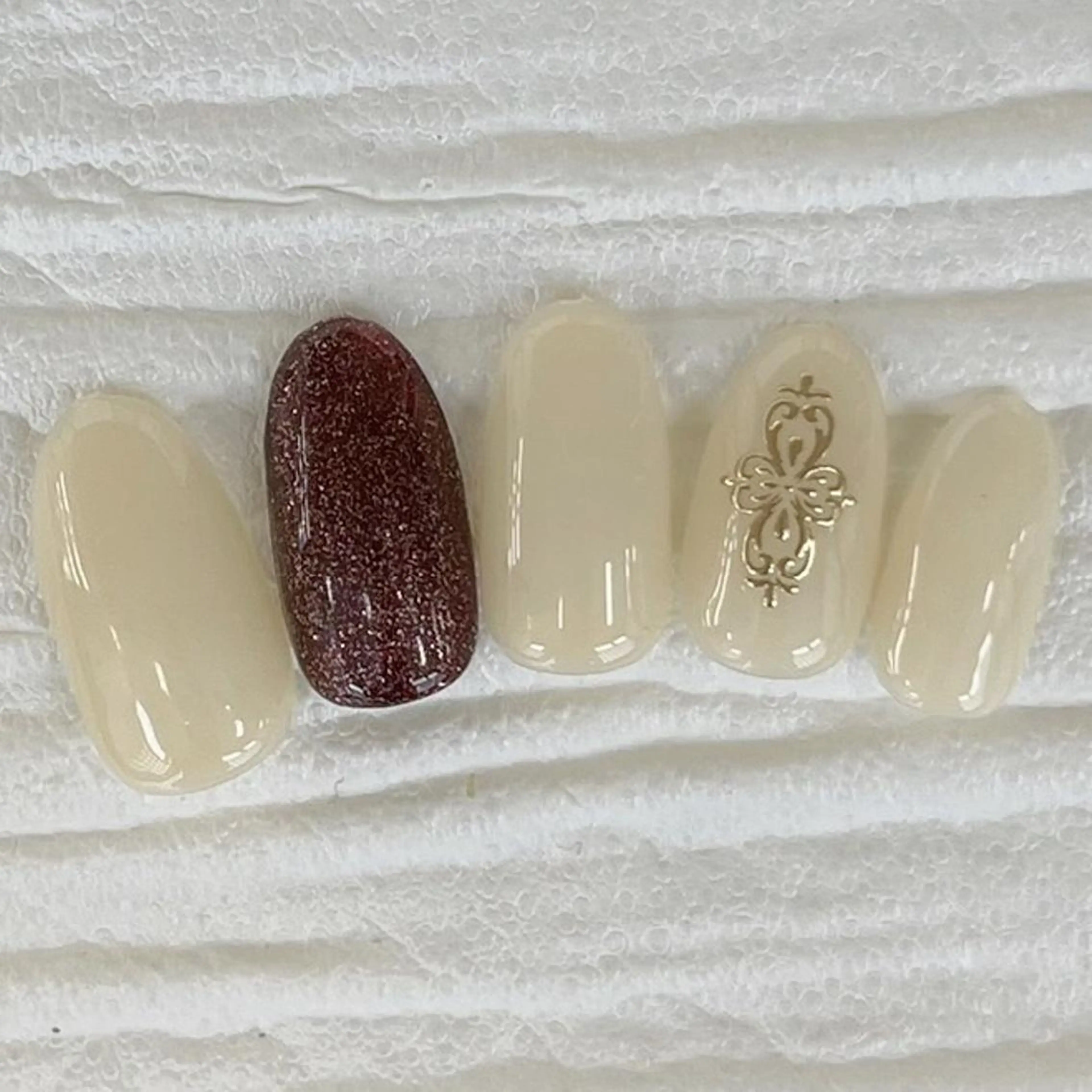 ネイル Nail salon Honey Beeのネイルデザイン