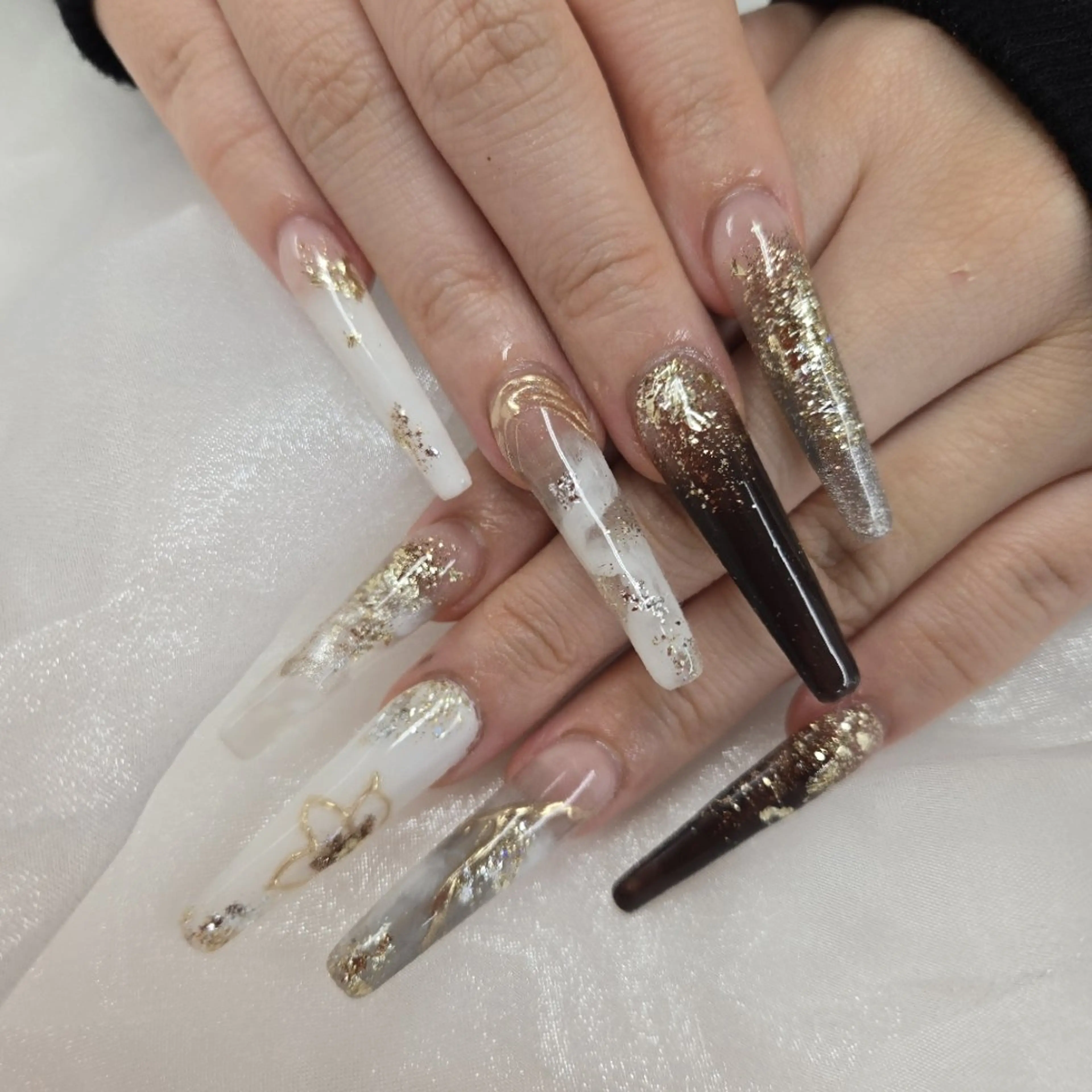 ネイル アートネイル オーロラネイル チークネイル ジェルネイル グラデーション 河野ちえ (雑誌掲載サロン)のネイルデザイン