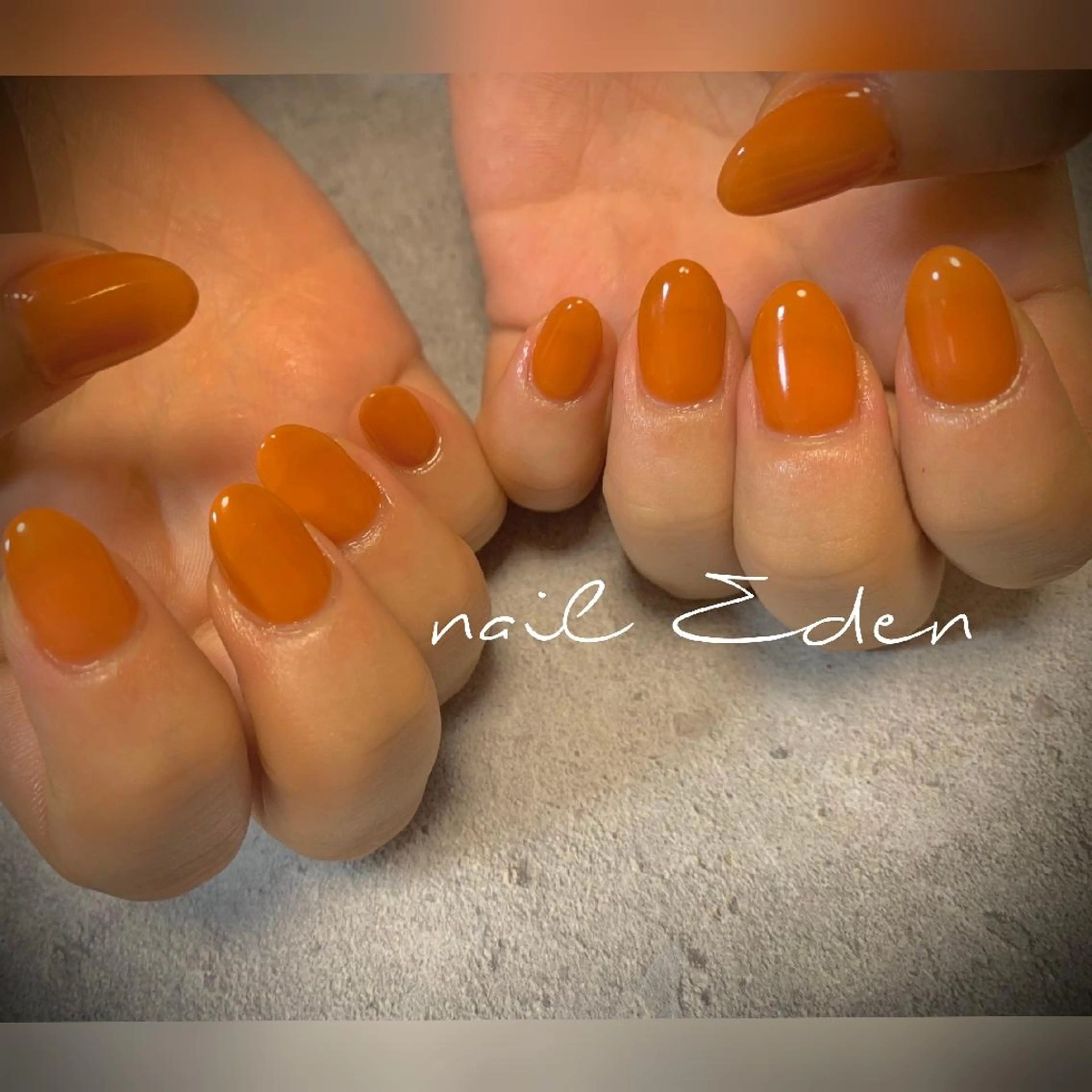 ネイル ワンカラーネイル オレンジ ハンドネイル ハンドケア Eden　private nail saron所属・Eden ♾️のネイルデザイン
