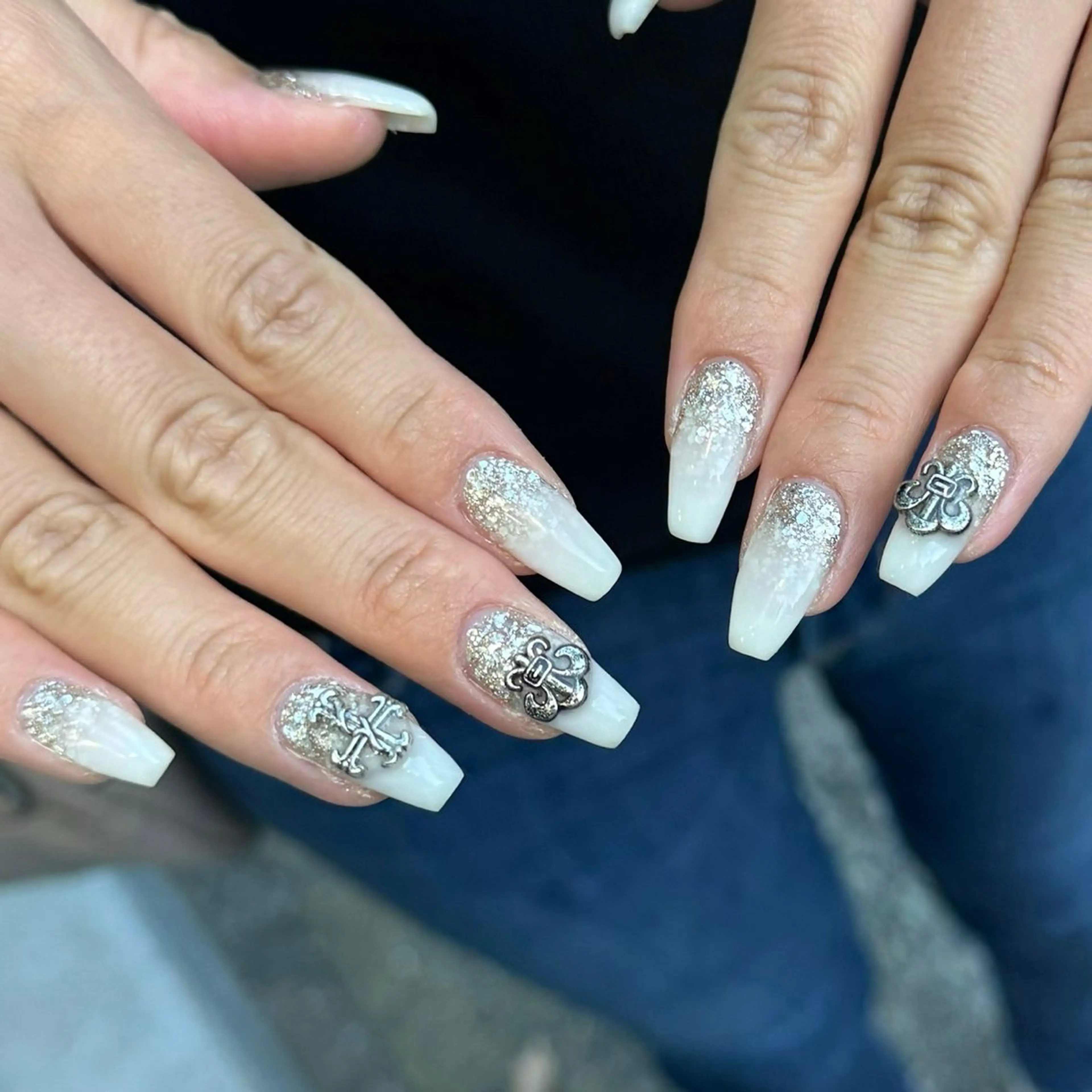 ネイル LAVISH nanamiのネイルデザイン